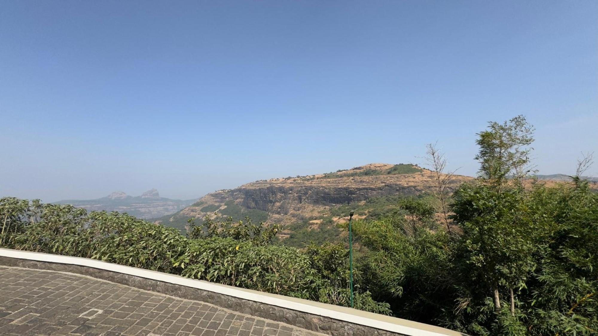 Resort Upper Deck - And Relax At The Highest Peak
