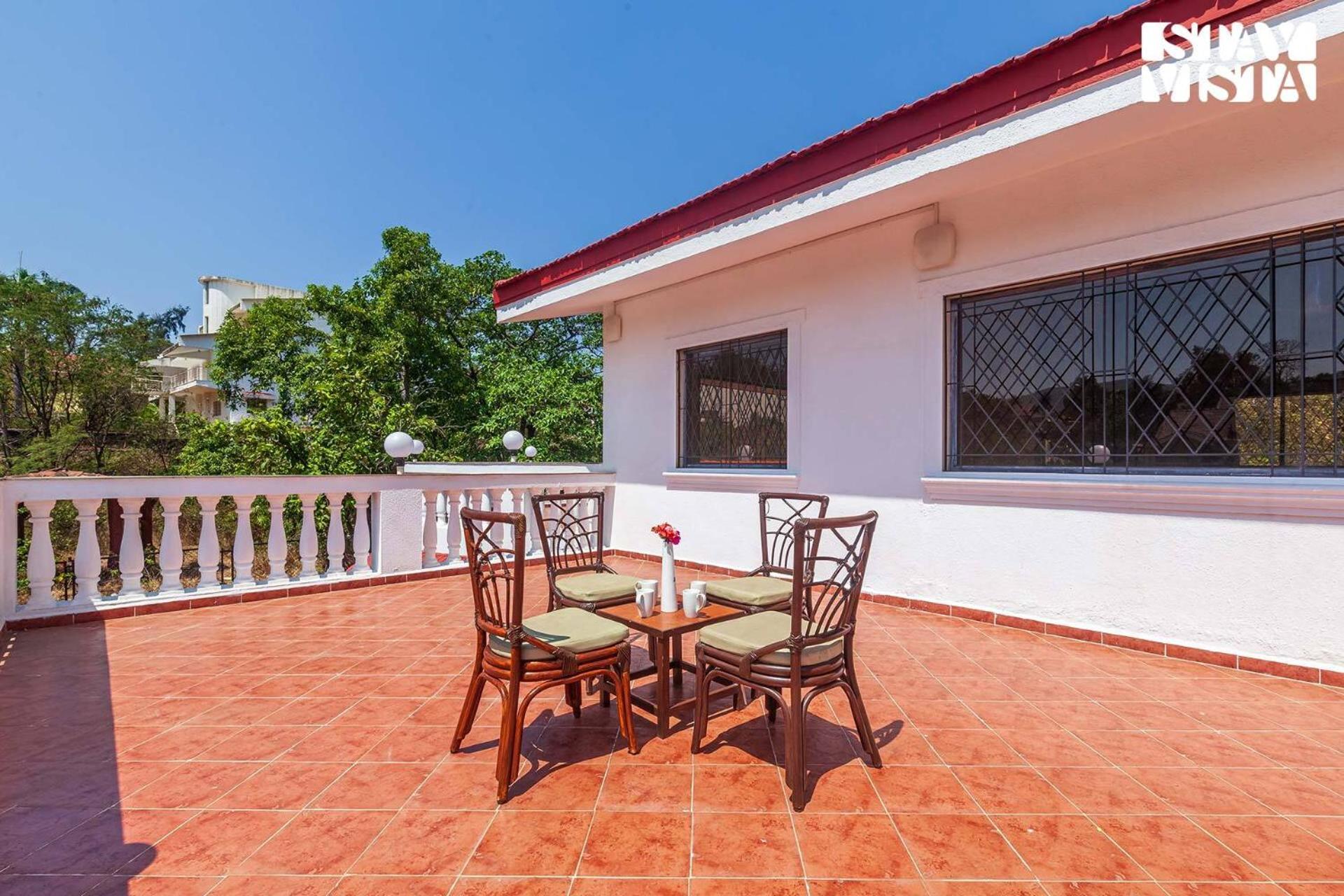Casa Enchante By Stayvista - Pool, Views, Ping Pong, And A Lush Lawn For A Perfect Retreat * Lonavala