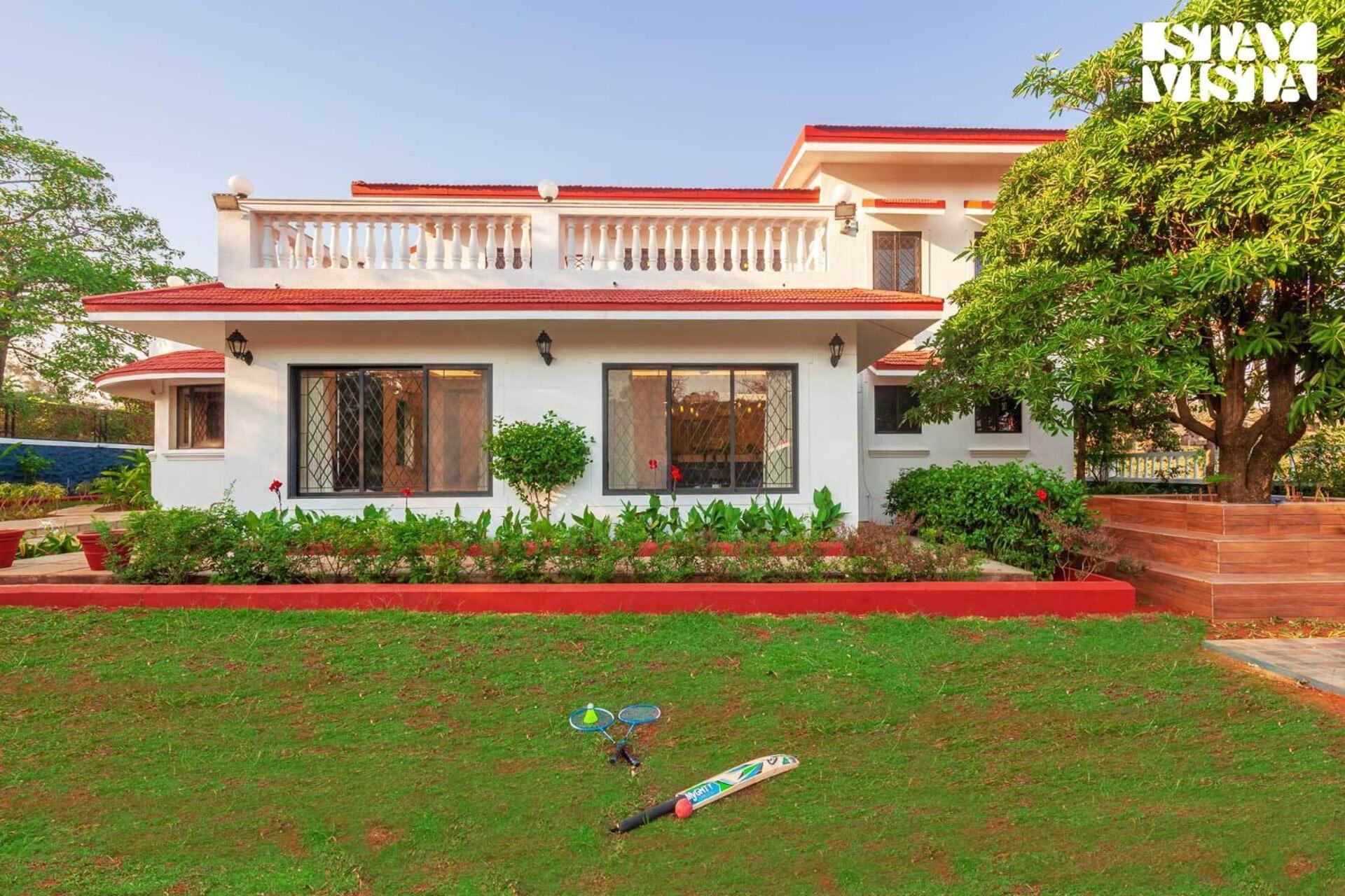 Casa Enchante By Stayvista - Pool, Views, Ping Pong, And A Lush Lawn For A Perfect Retreat Villa Lonavala