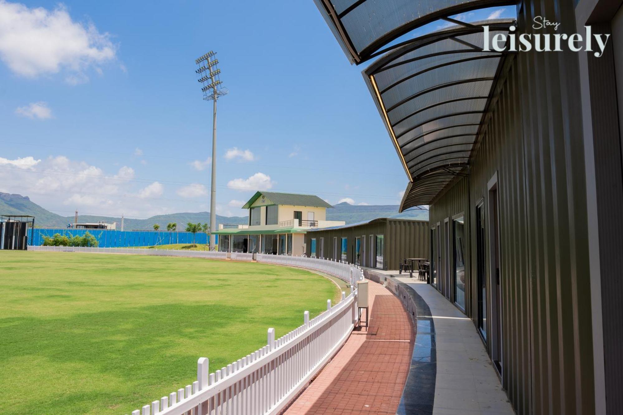 Hotel Leisurely - Pavilion By The Hills, - Stadium View 3*