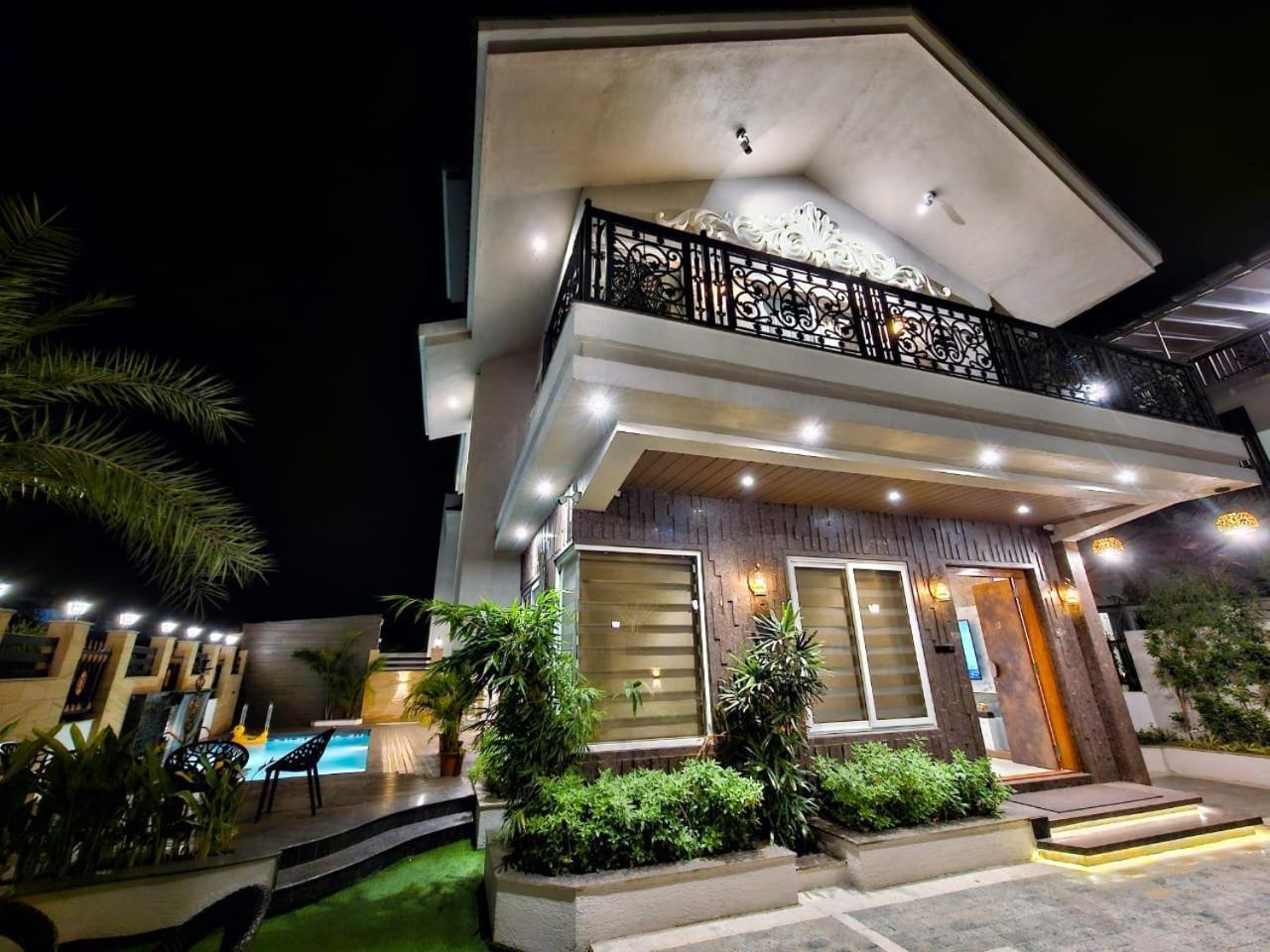 Premium Villa