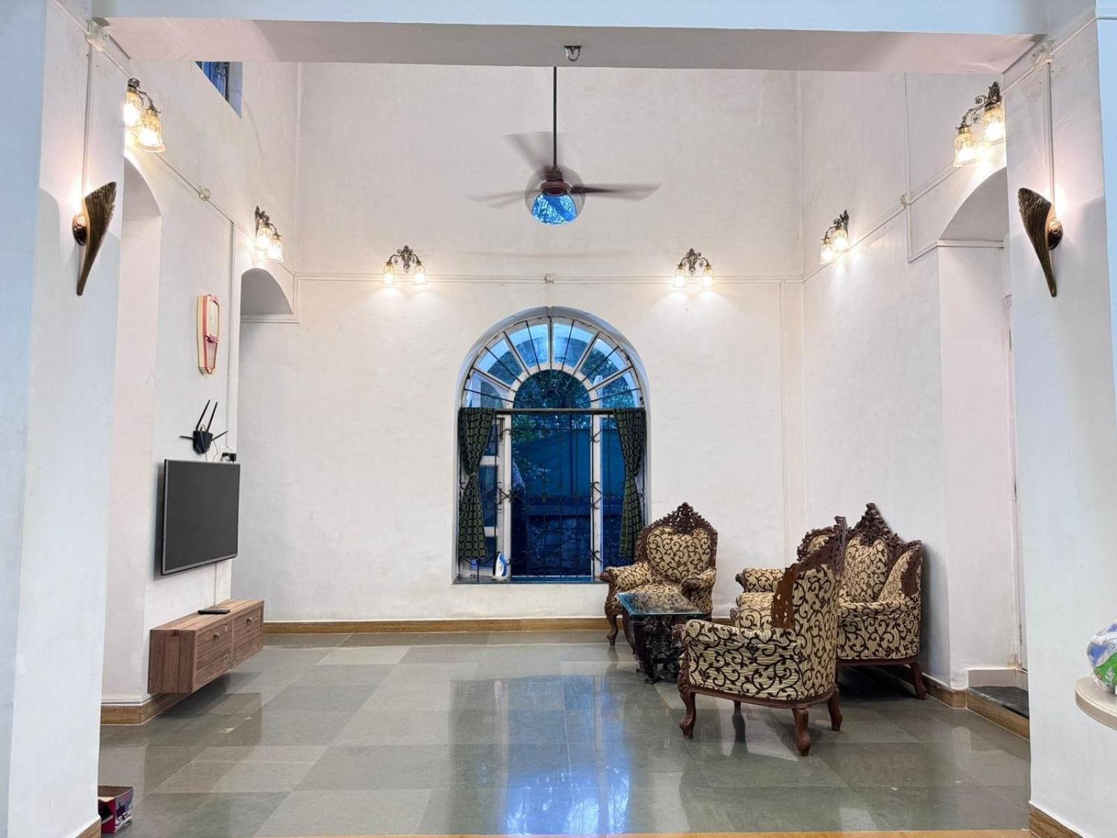 Silver Oaks * Lonavala