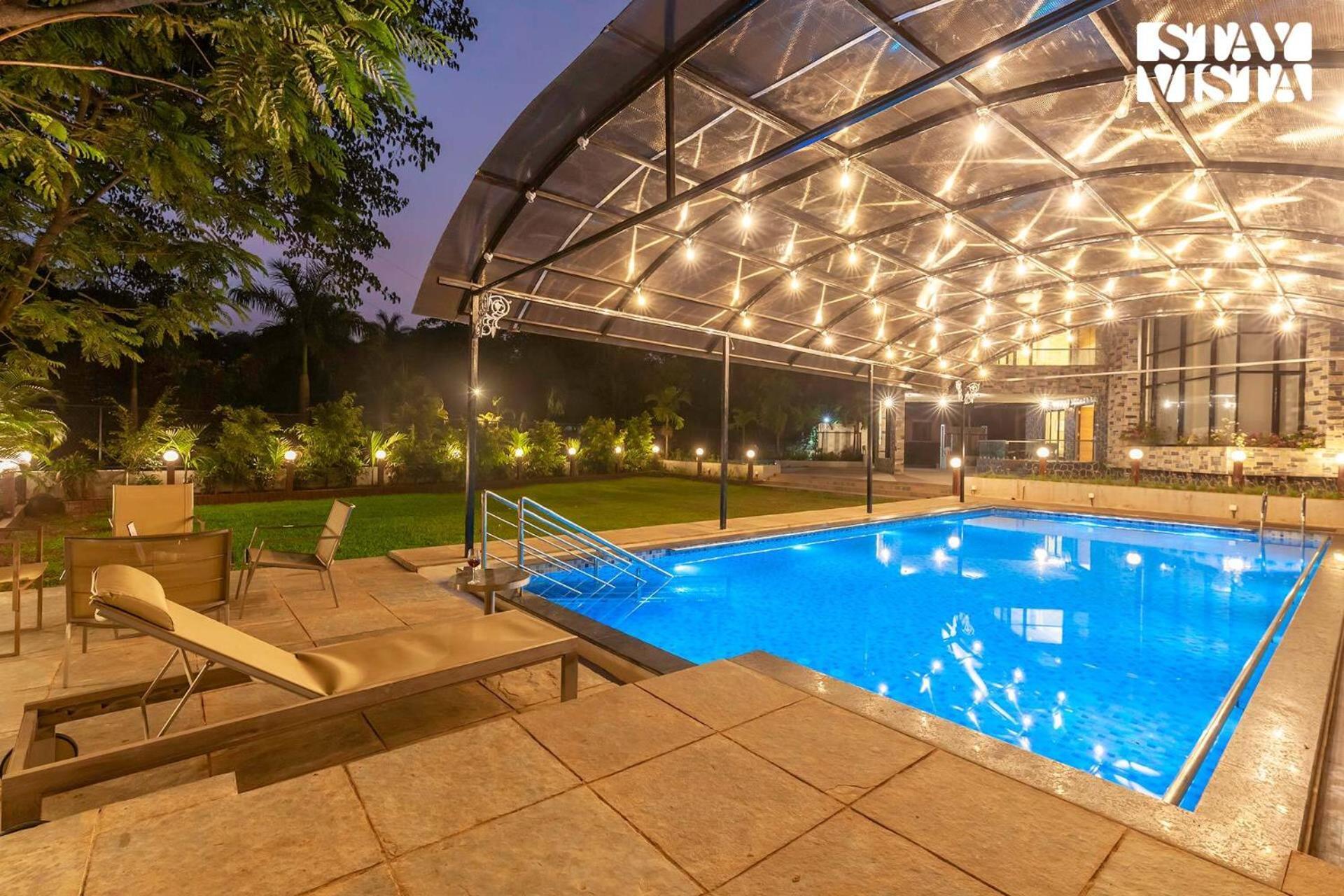 Villa Stayvista's Greystone Estate With Pool, Theater, Terrace, And Snooker Table Lonavala