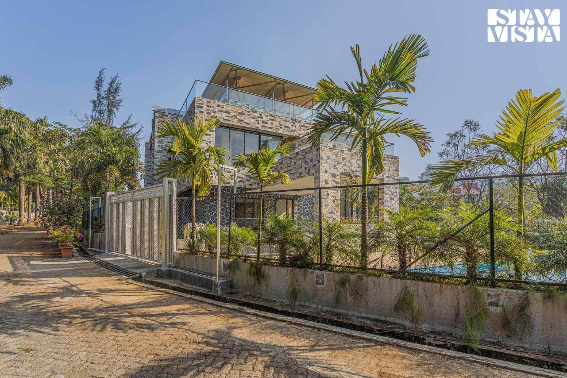 Stayvista's Greystone Estate With Pool, Theater, Terrace, And Snooker Table Lonavala