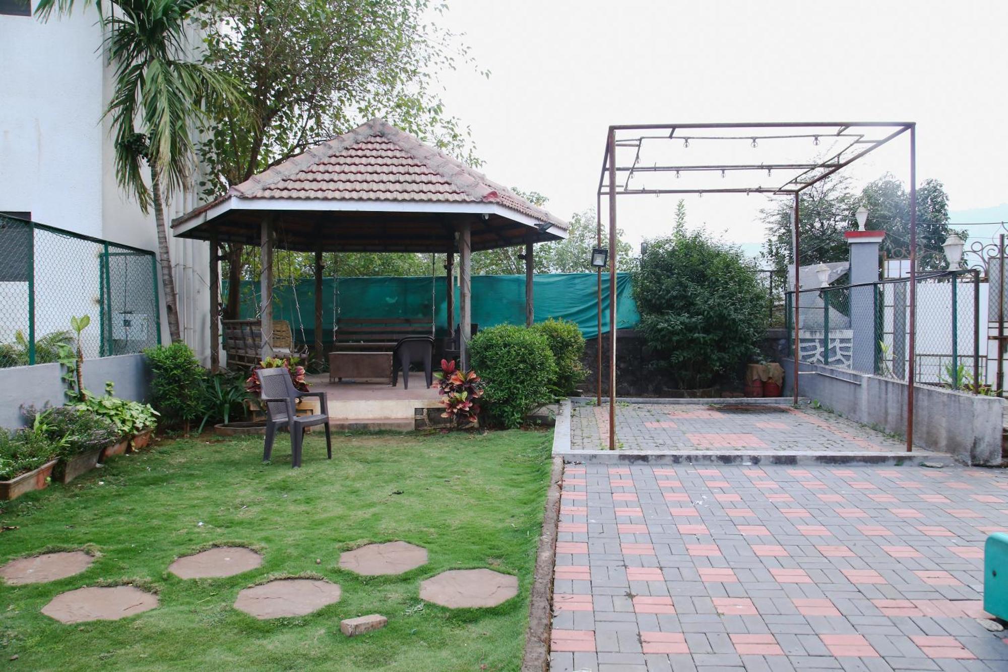 Villa Royal Escape