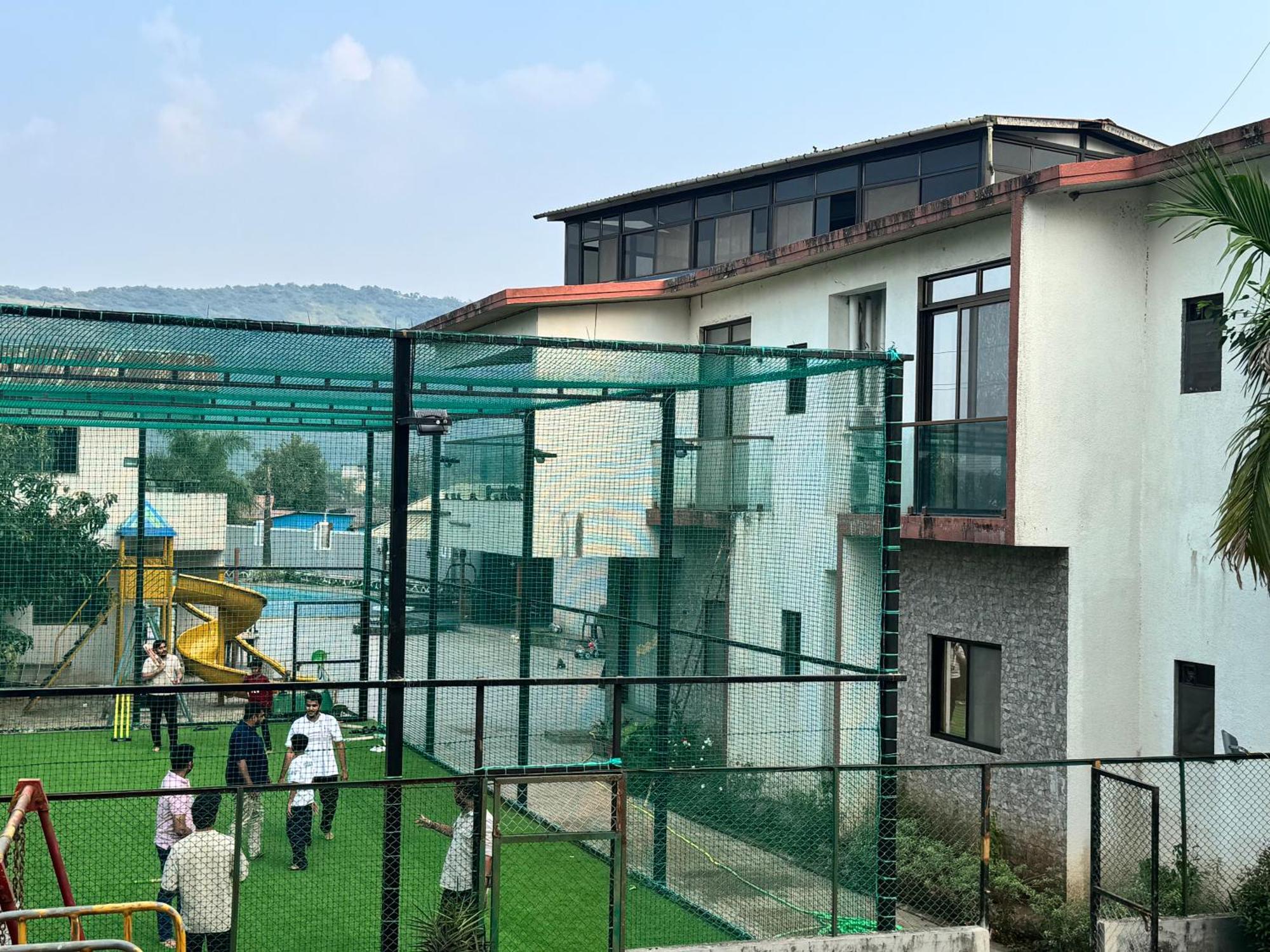 Royal Retreat - 7bhk Luxury With Turf * Lonavala
