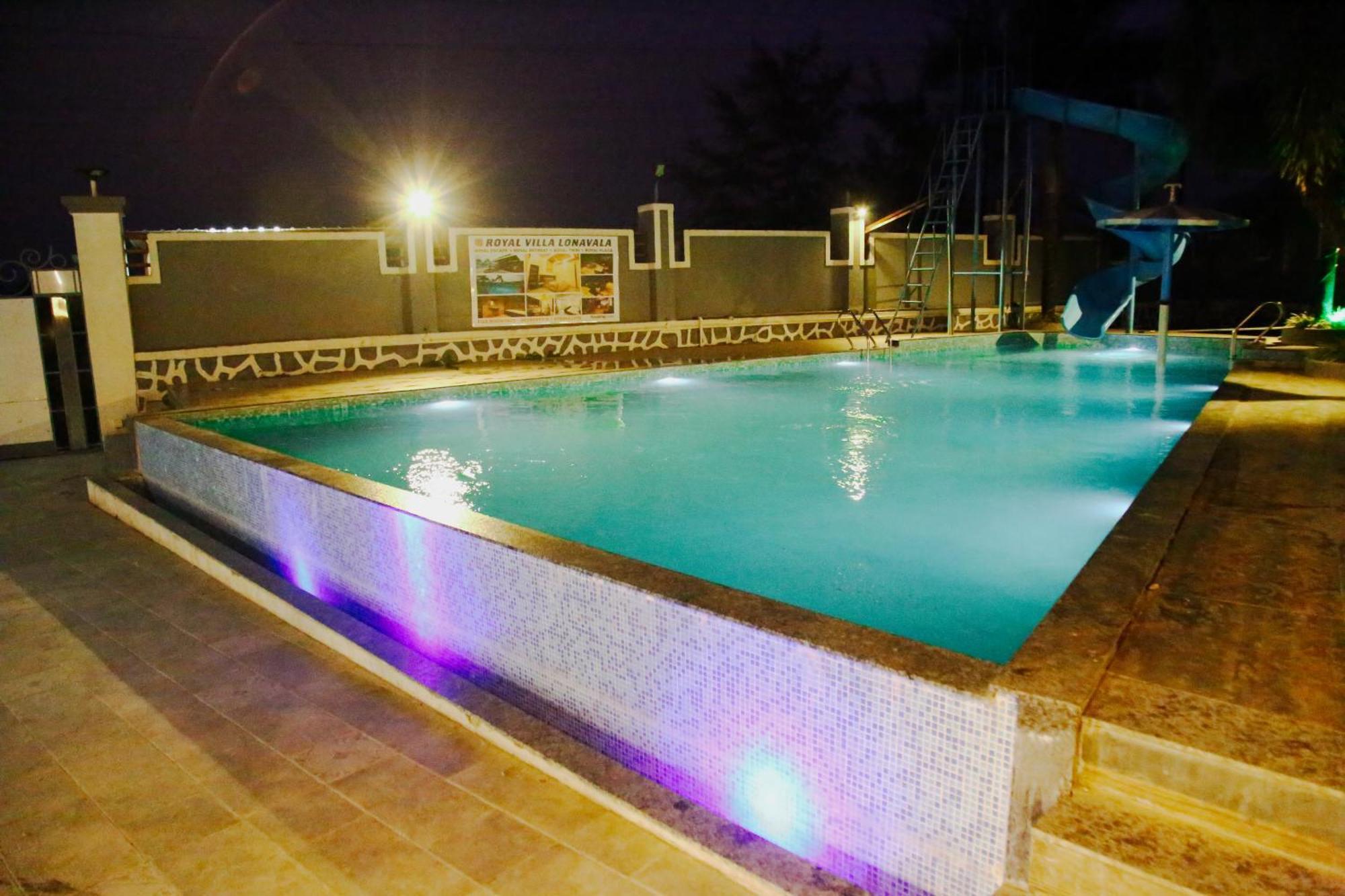 Royal Retreat - 7bhk Luxury With Turf Villa *