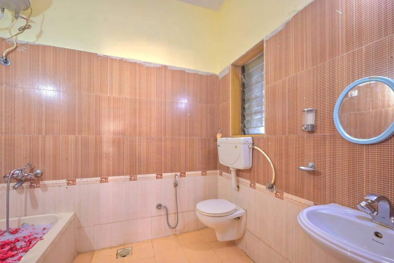 Ll 1bhk Mercury Ll