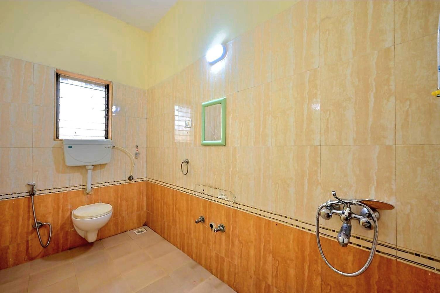 Ll 1bhk Mercury Ll *