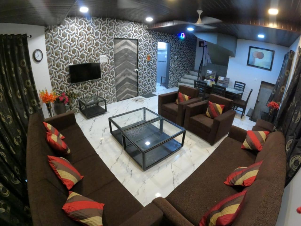Villa Enclave *