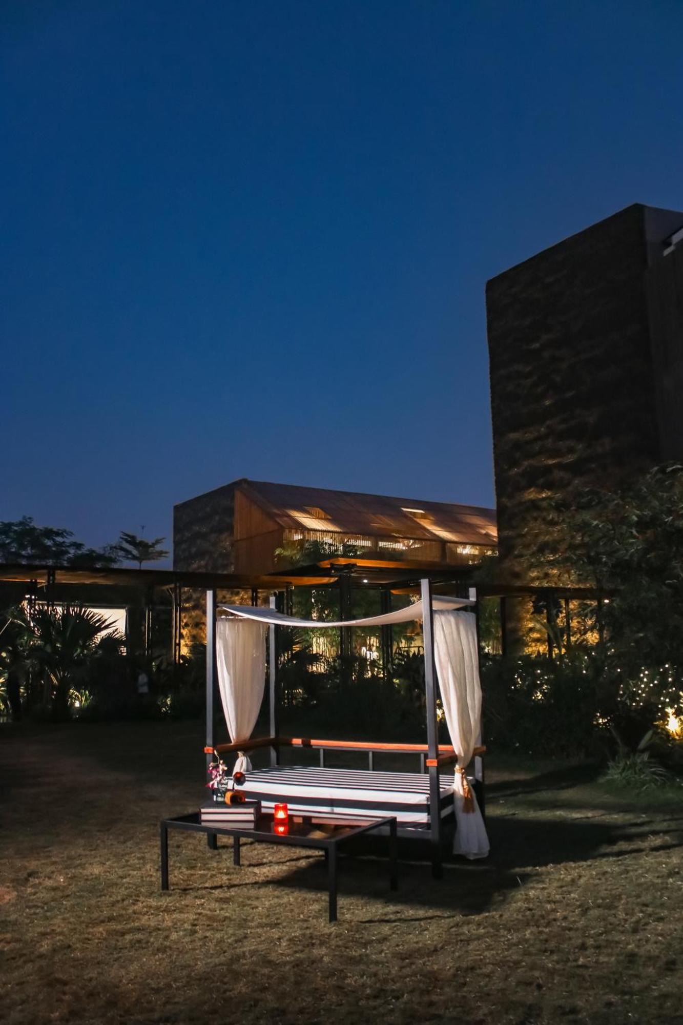Radisson And Lonavala