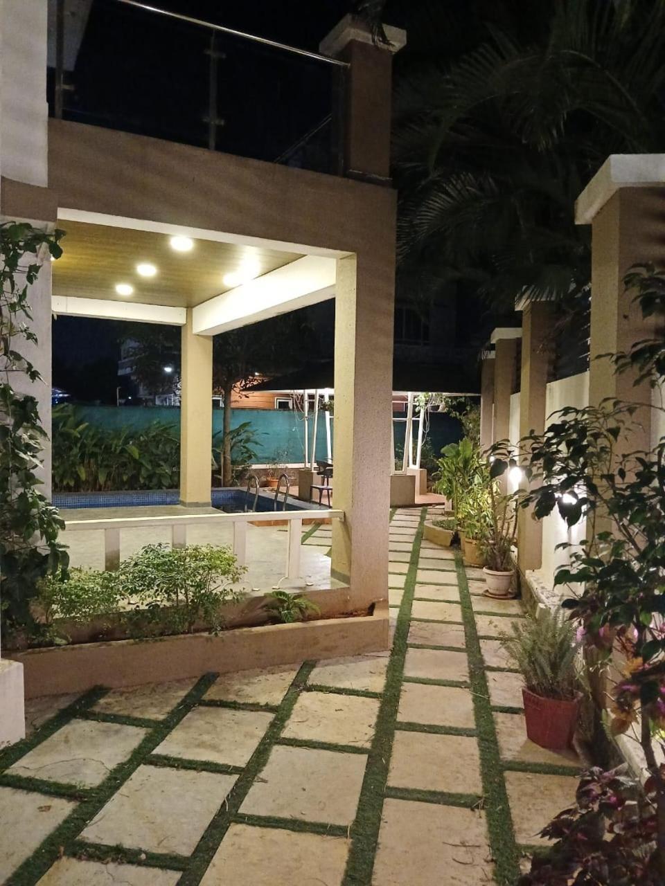 Villa Makanmalik 03 *