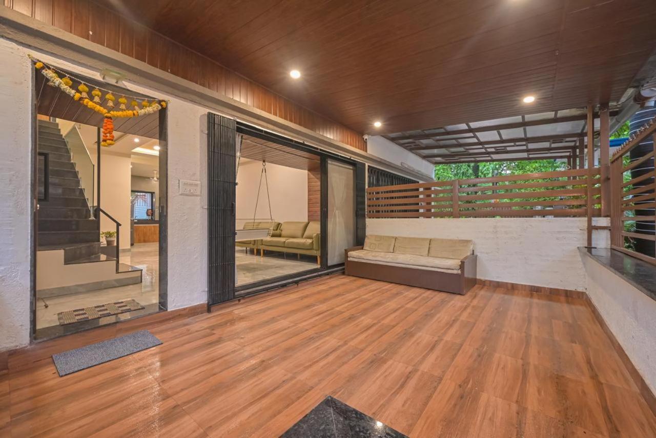 Prime Meridian Villa *