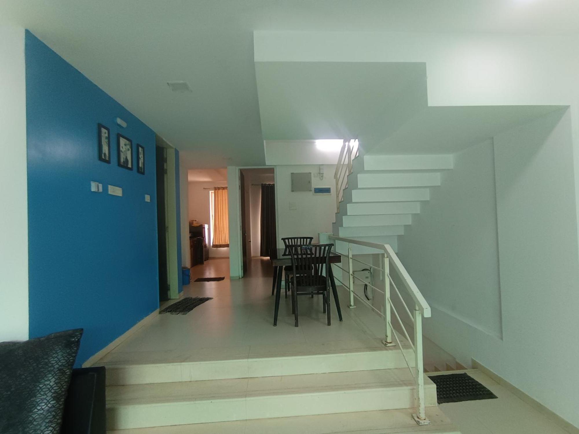 Sky Line Villa