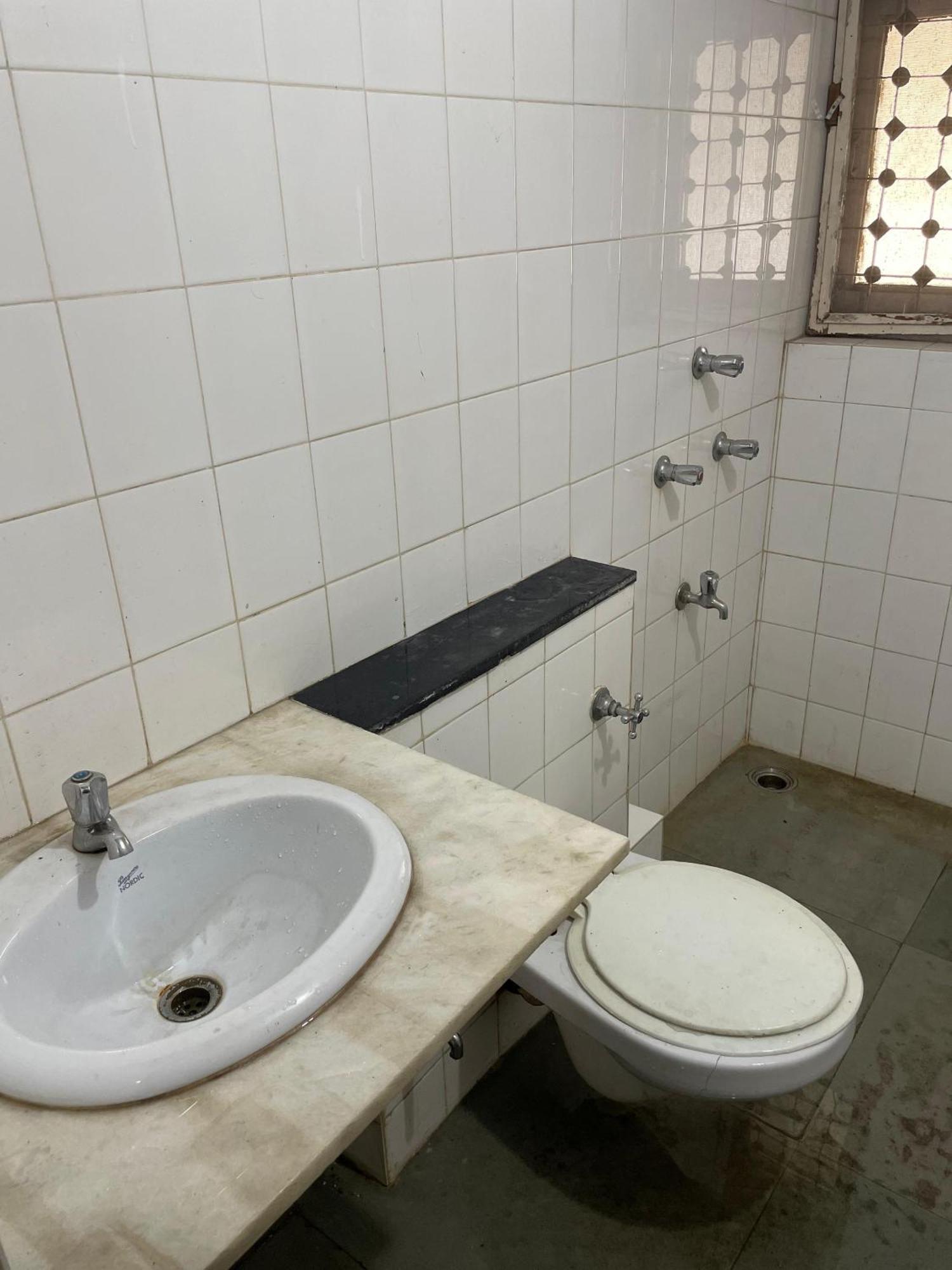 Hotel The Imperial Heritage Ii 2 Minutes From Station And Market Ii Deluxe Ac Ii Lonavala