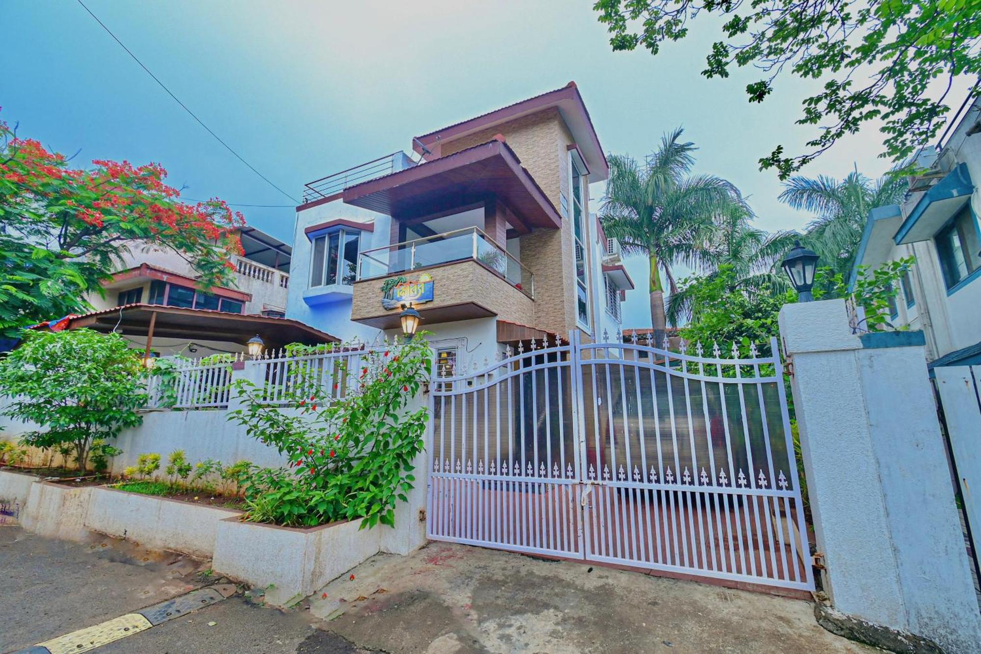 Aarya Guest house