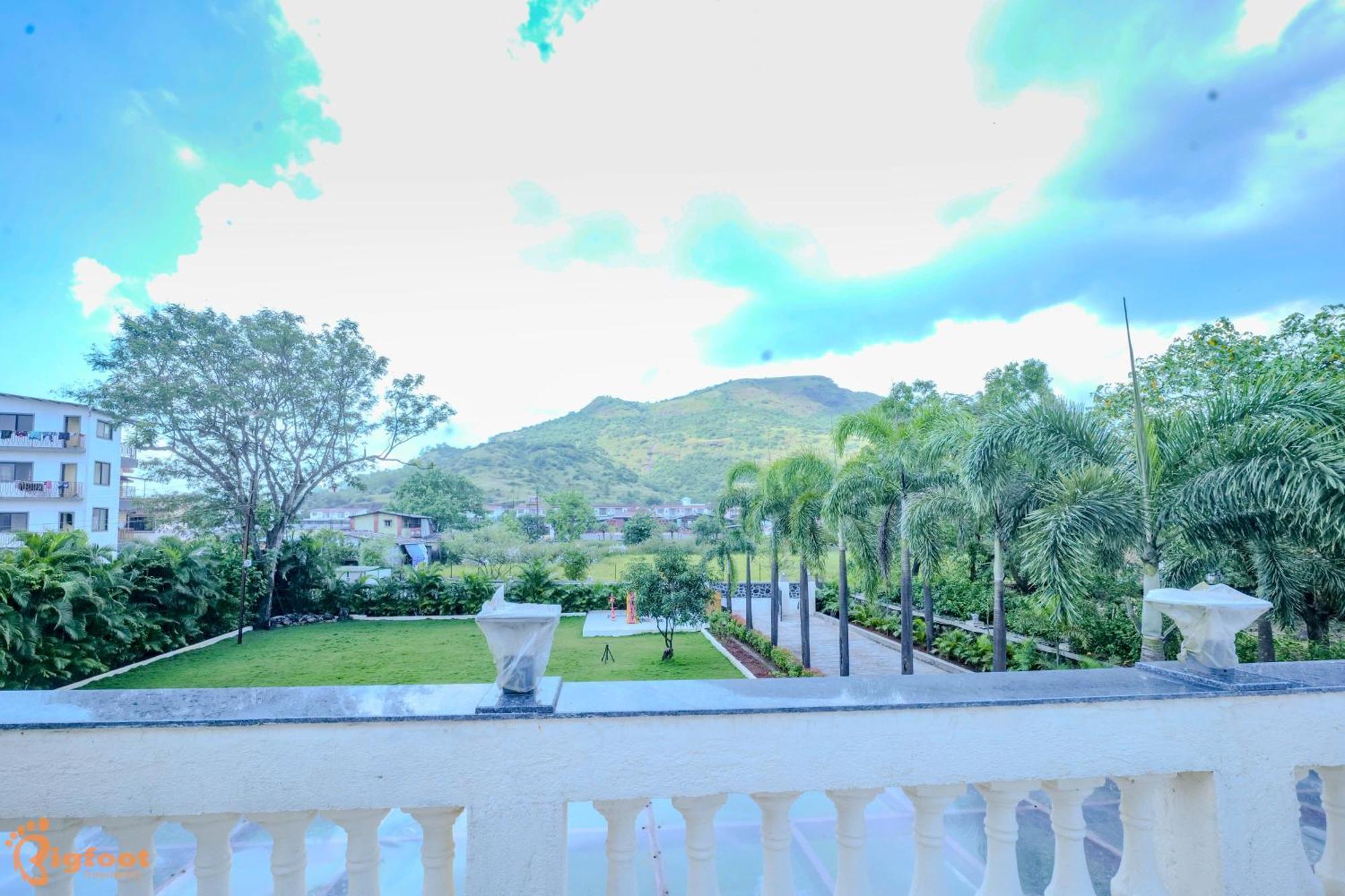97 Royal Vista