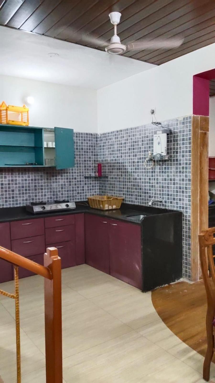 Gurukrupa 3 Bhk Bunglow With Pvt Pool , Tungarli , Location , Hill