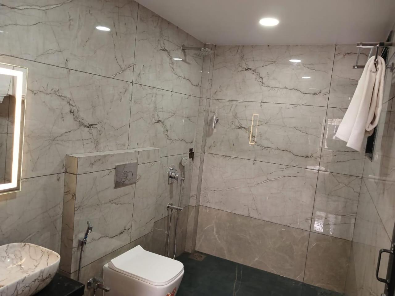 Mannat With Swimming Pool And Garden Lonavala