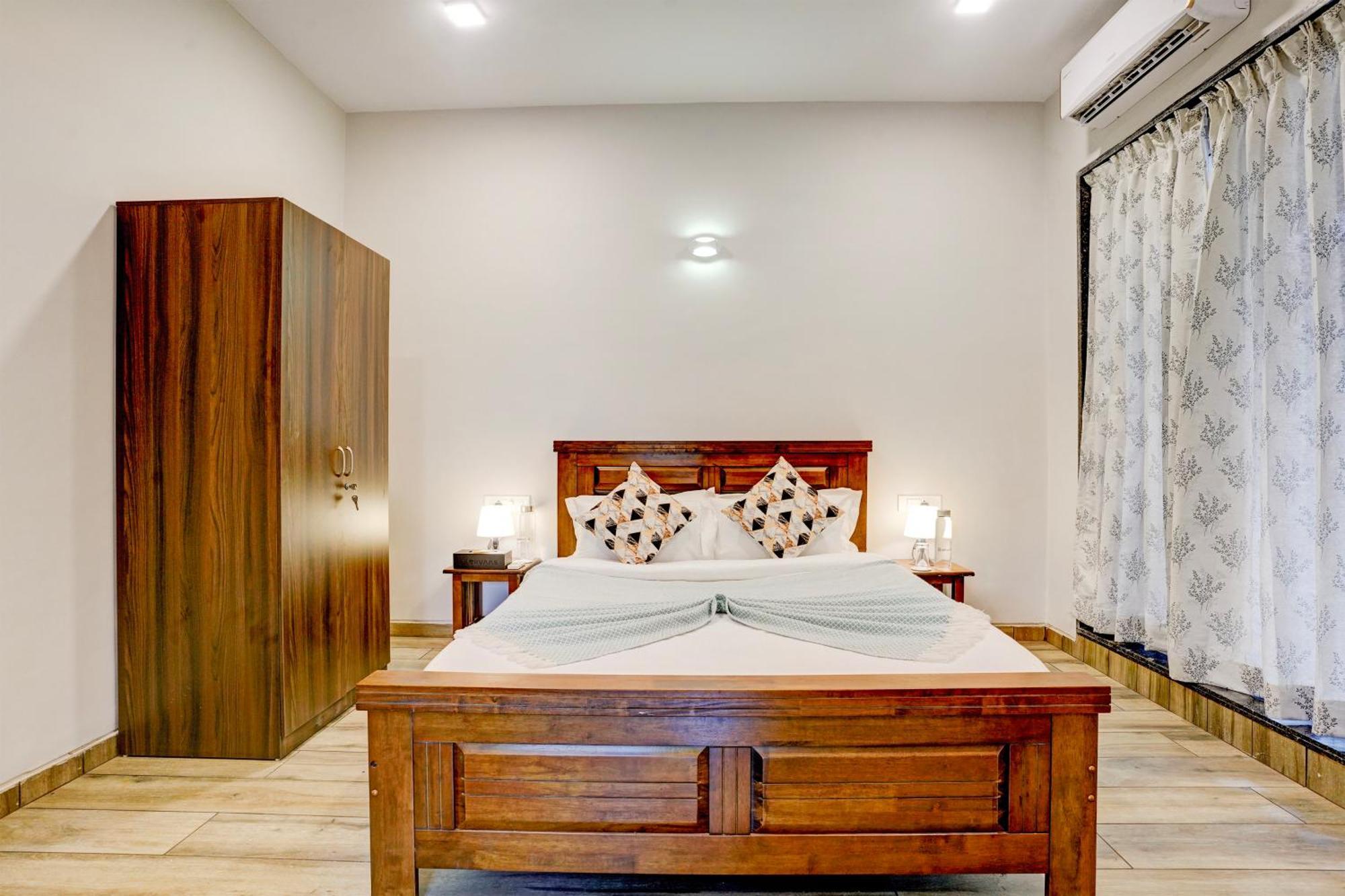 Elivaas 3 Bhk Aamy With Pvt Pool & Garden * Lonavala
