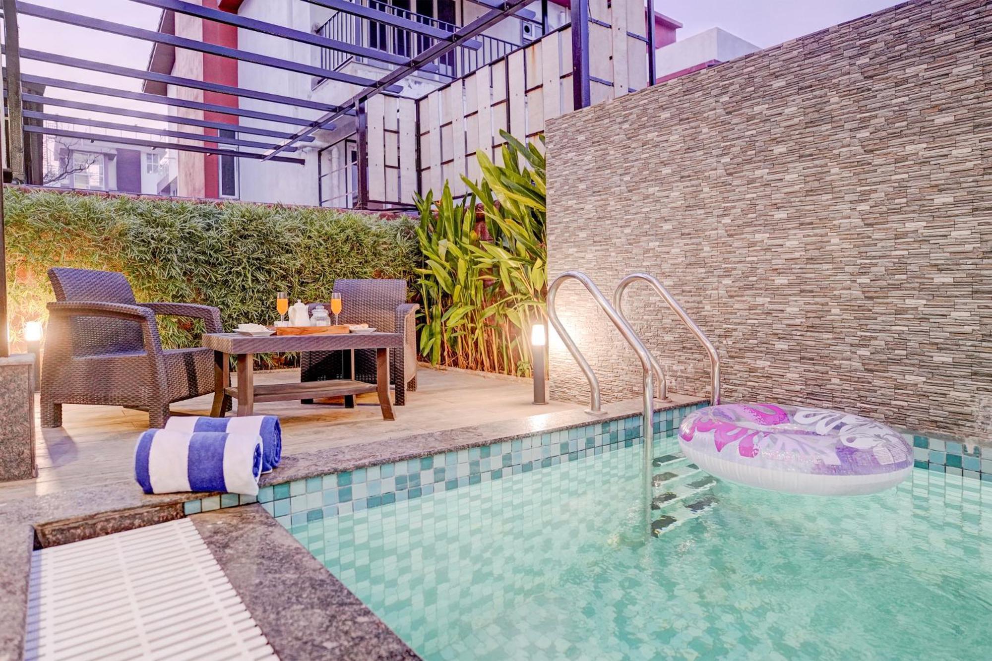 Villa Elivaas 3 Bhk Aamy With Pvt Pool & Garden Lonavala
