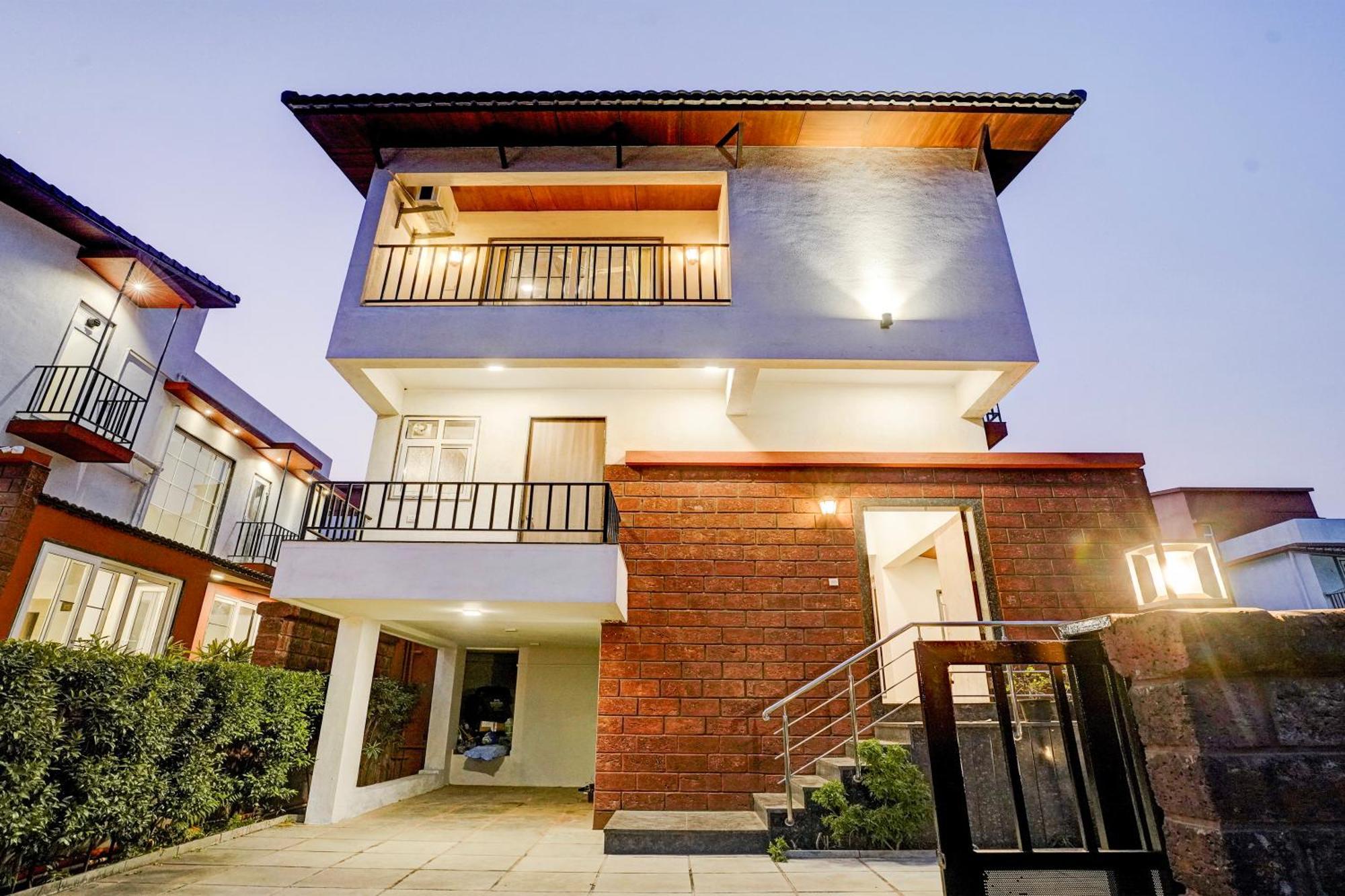 Villa Elivaas 3 Bhk Aamy With Pvt Pool & Garden Lonavala
