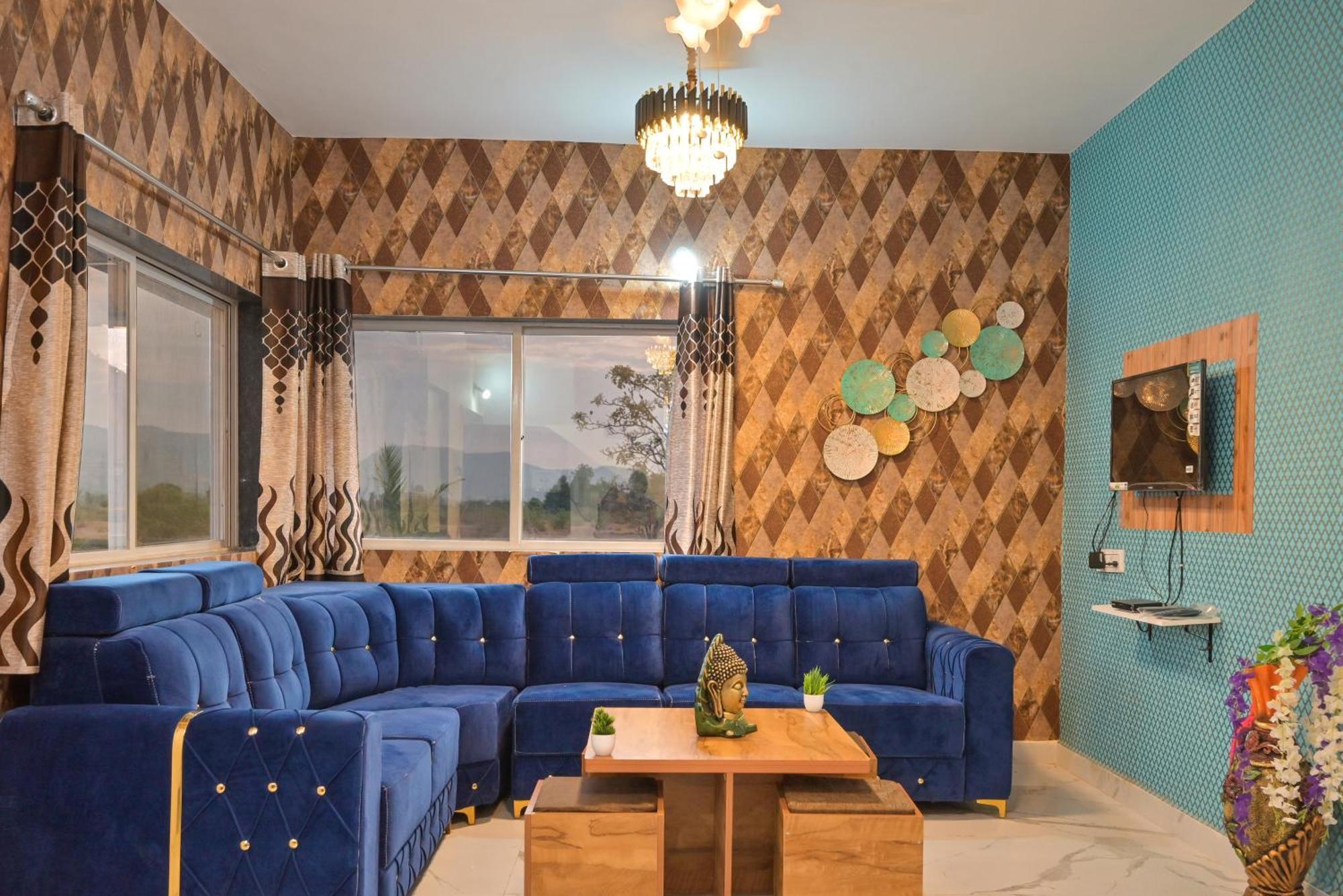Villa Ll Empyrean Ll Leoncino Ll Largest Pool Ll Ac Ii Open Space Ii Mount View Ii Lonavala