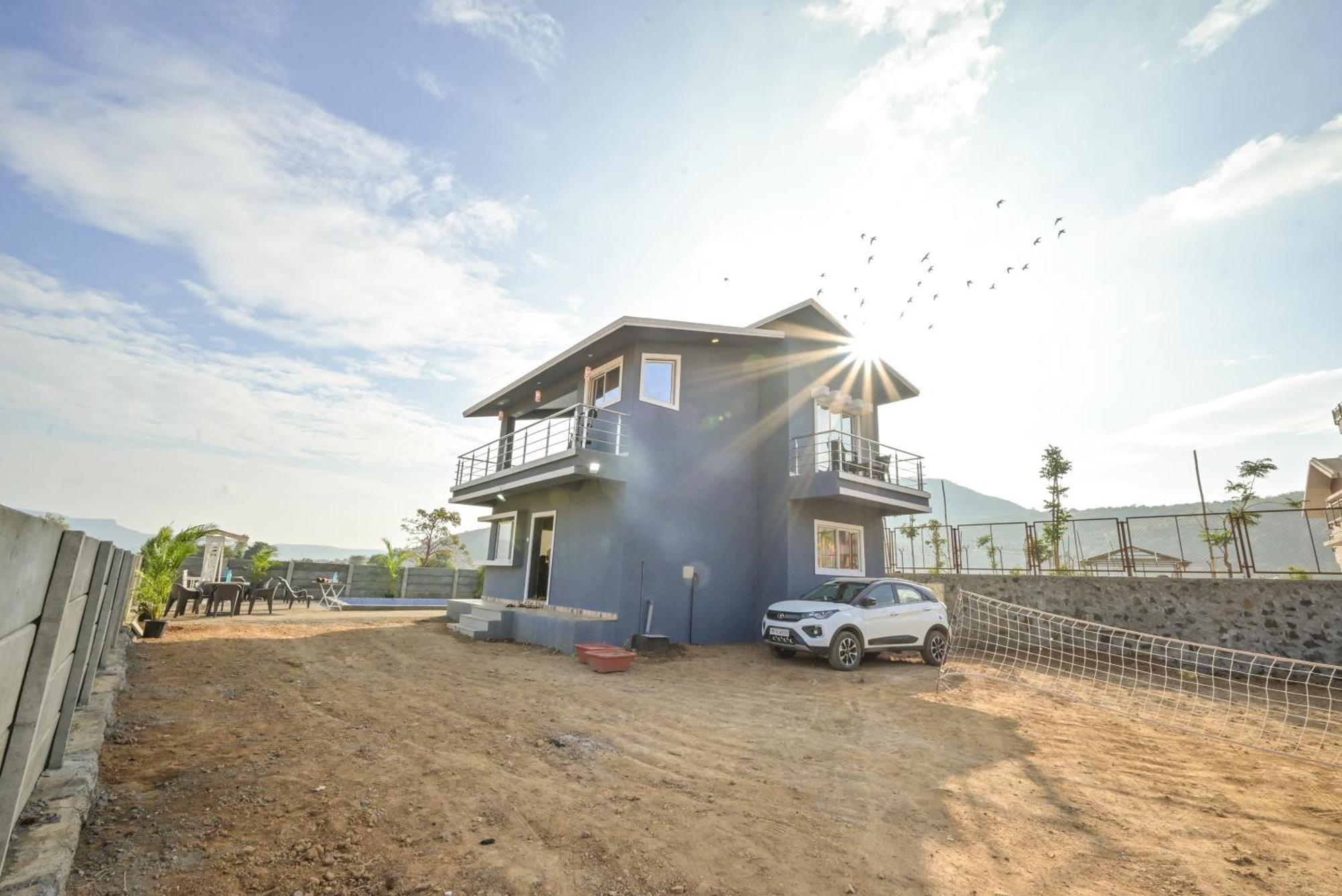 Ll Empyrean Ll Leoncino Ll Largest Pool Ll Ac Ii Open Space Ii Mount View Ii Villa *