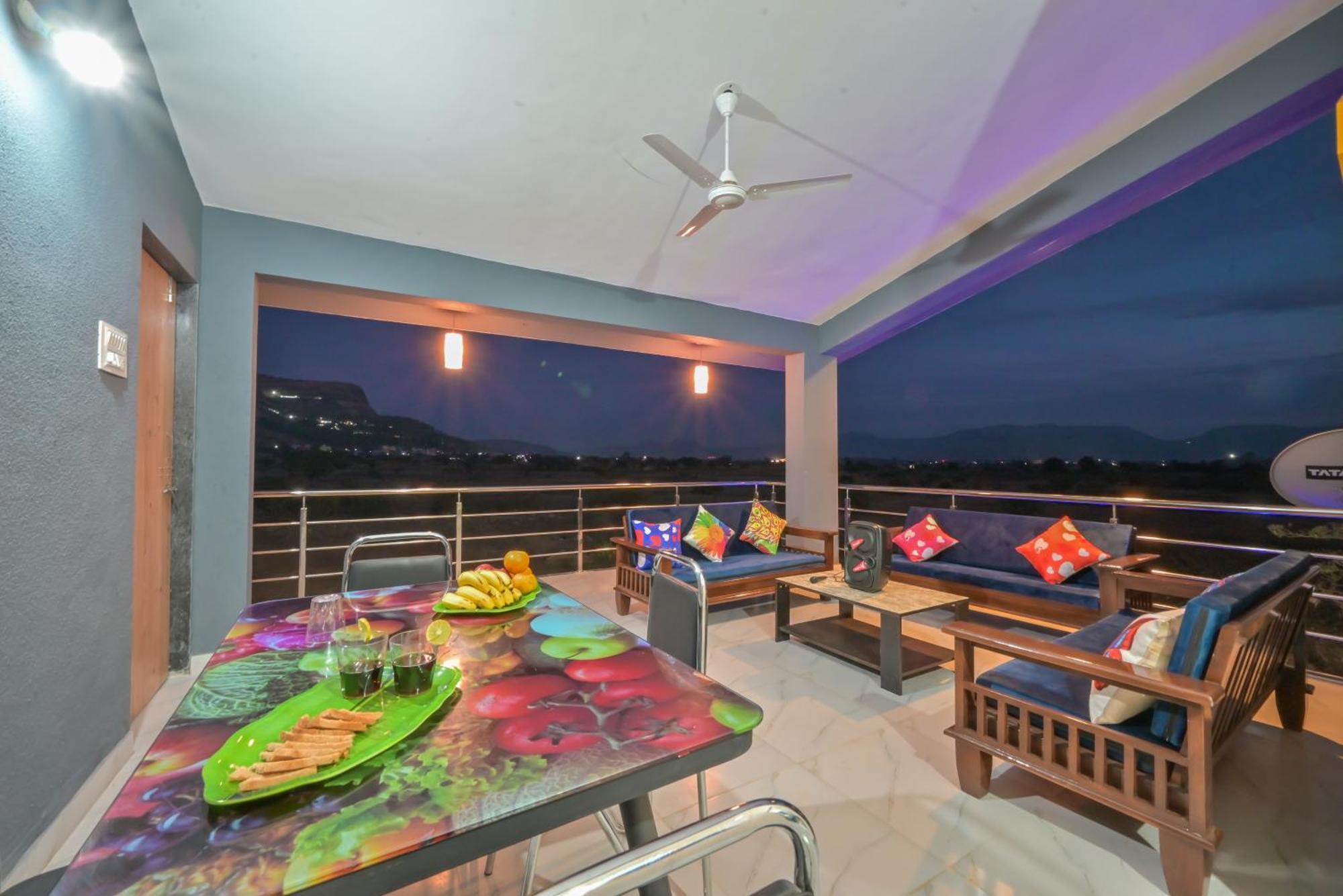 Ll Empyrean Ll Leoncino Ll Largest Pool Ll Ac Ii Open Space Ii Mount View Ii Villa *