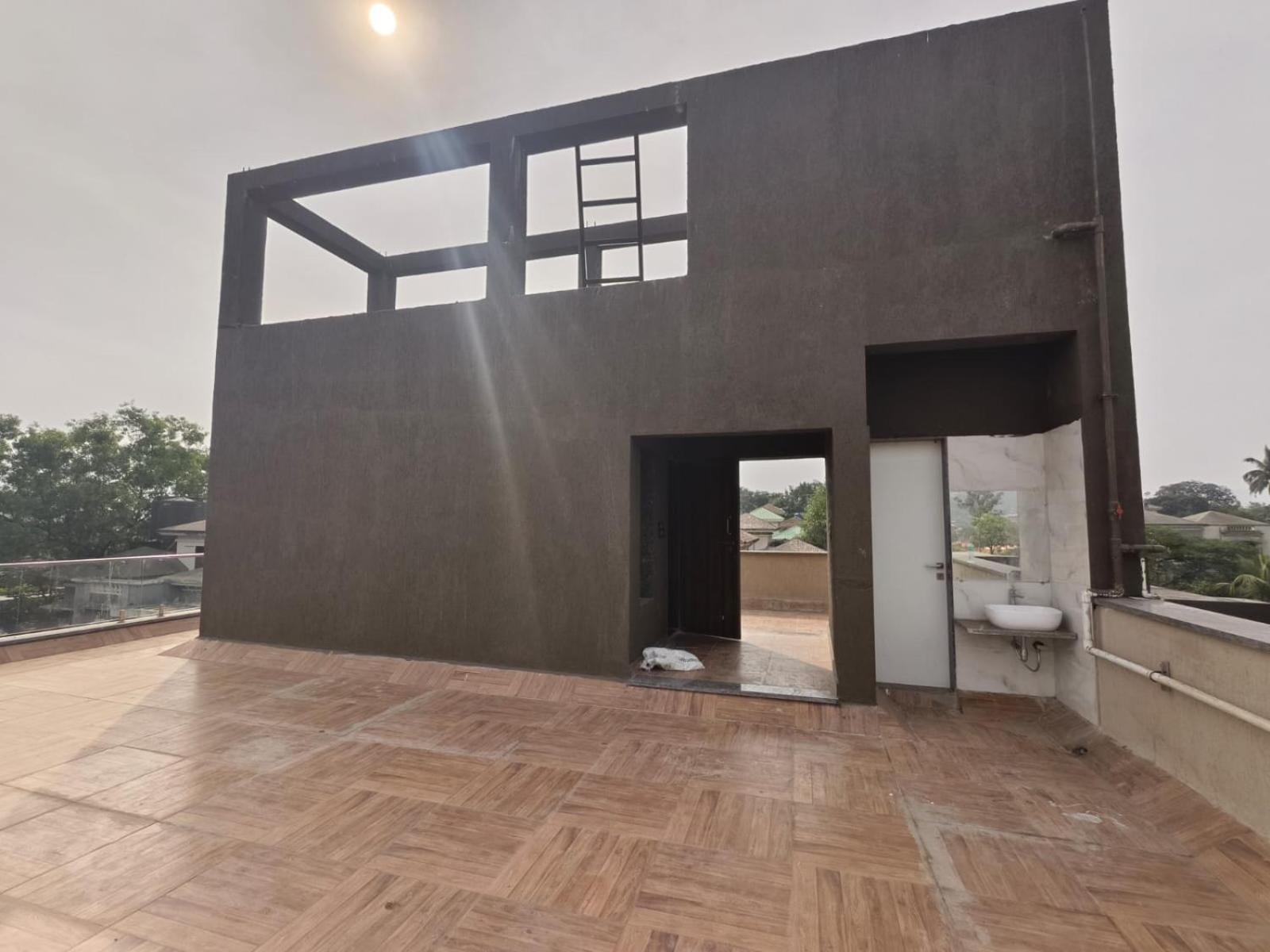 Lunar By Raaga Homes * Lonavala