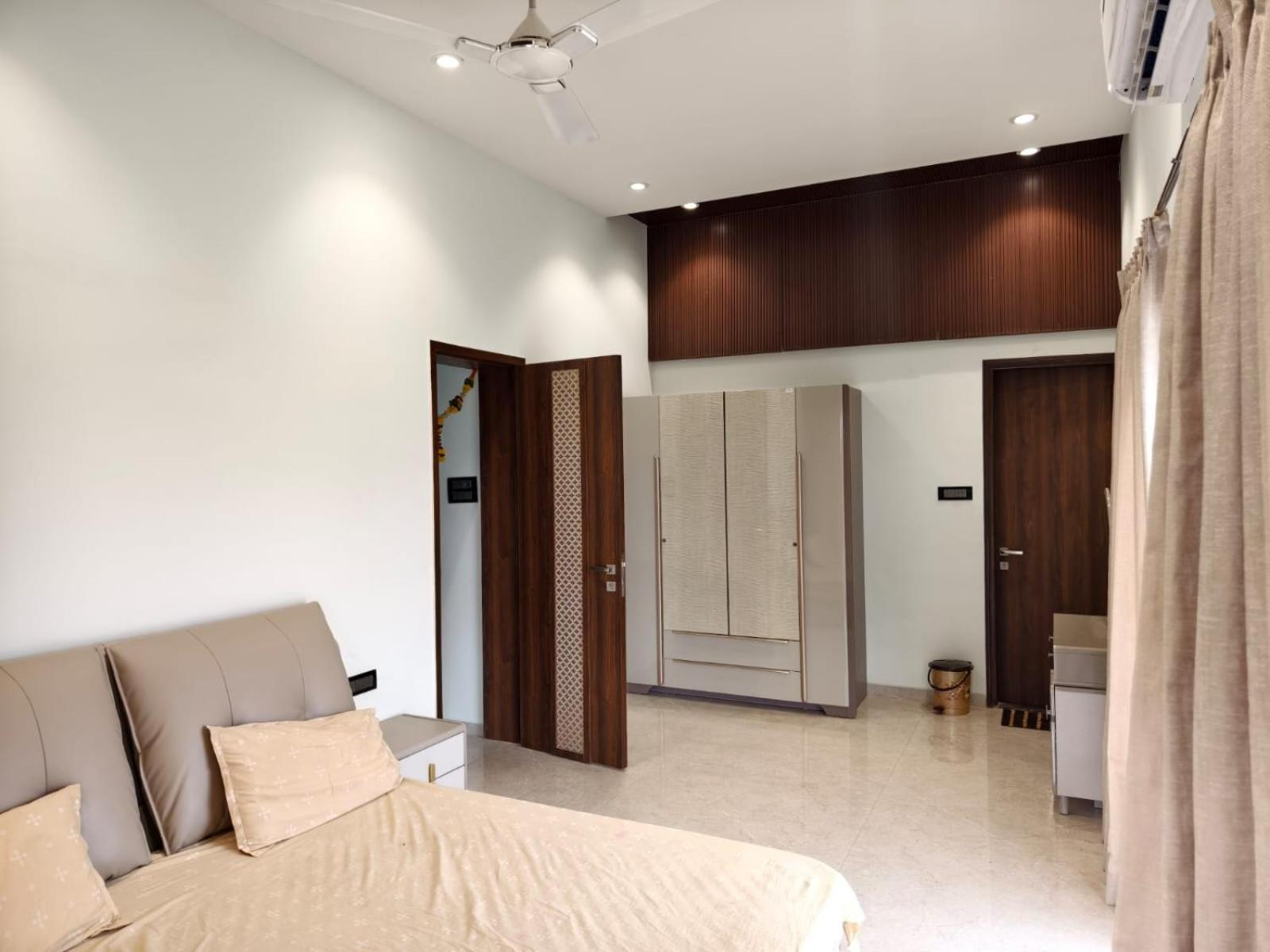 Lunar By Raaga Homes * Lonavala