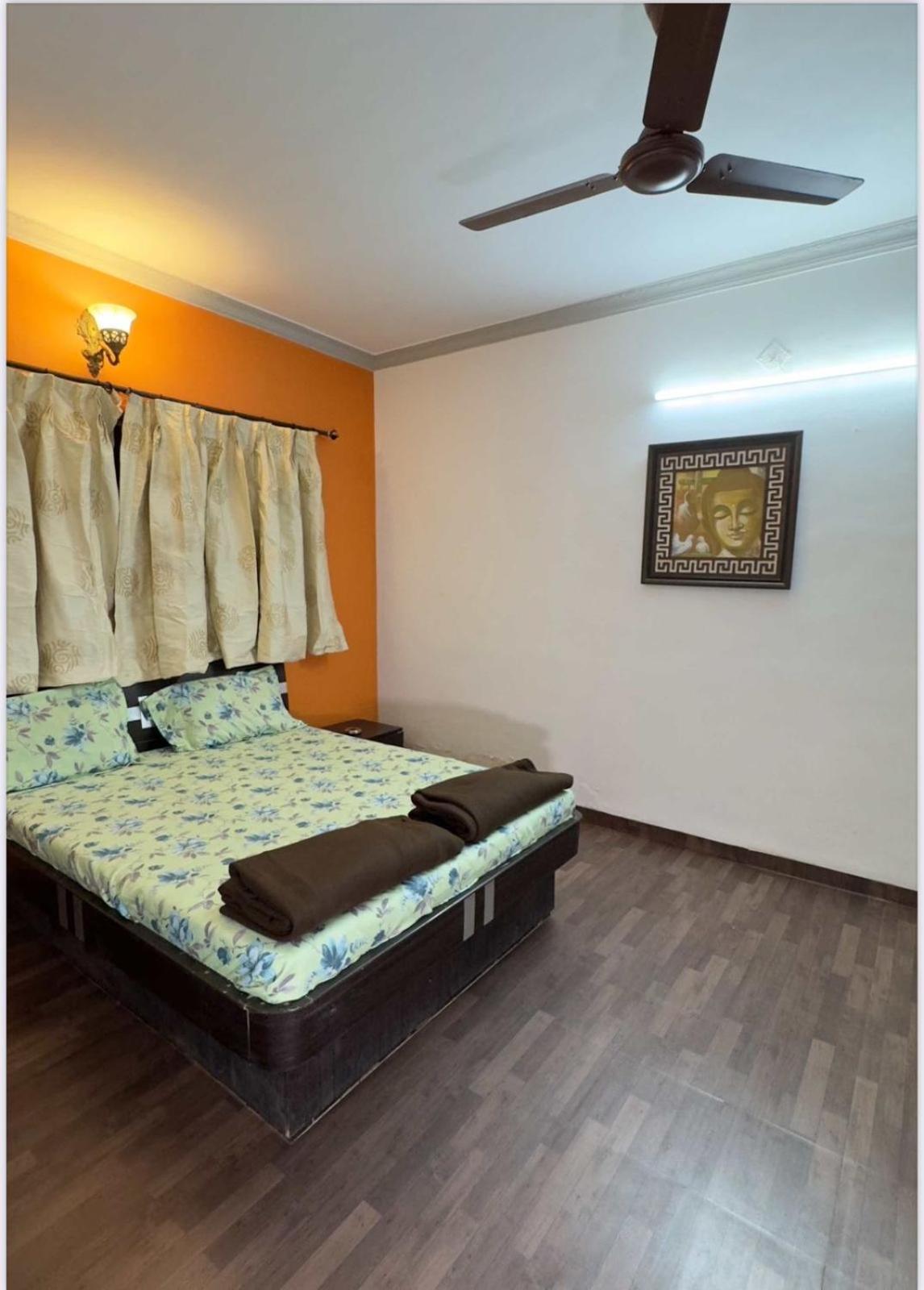 Enclave 6bhk *