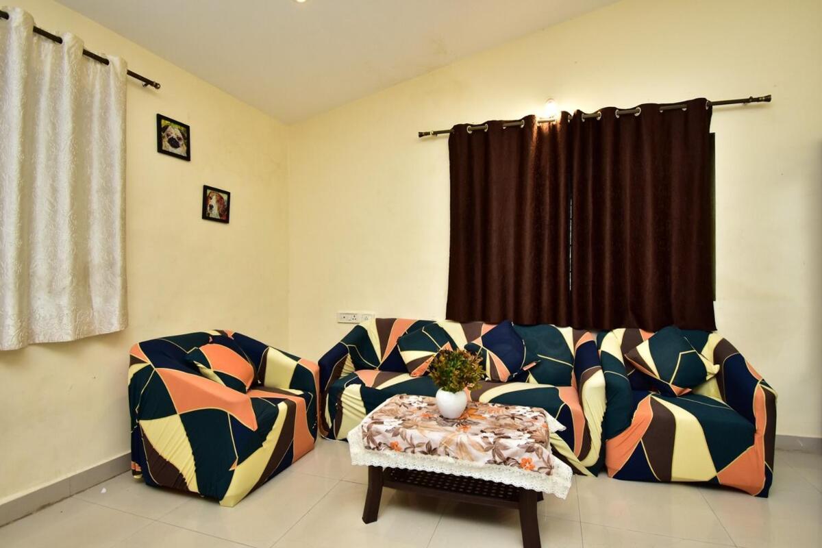 4bhk Private Pool - Mars *