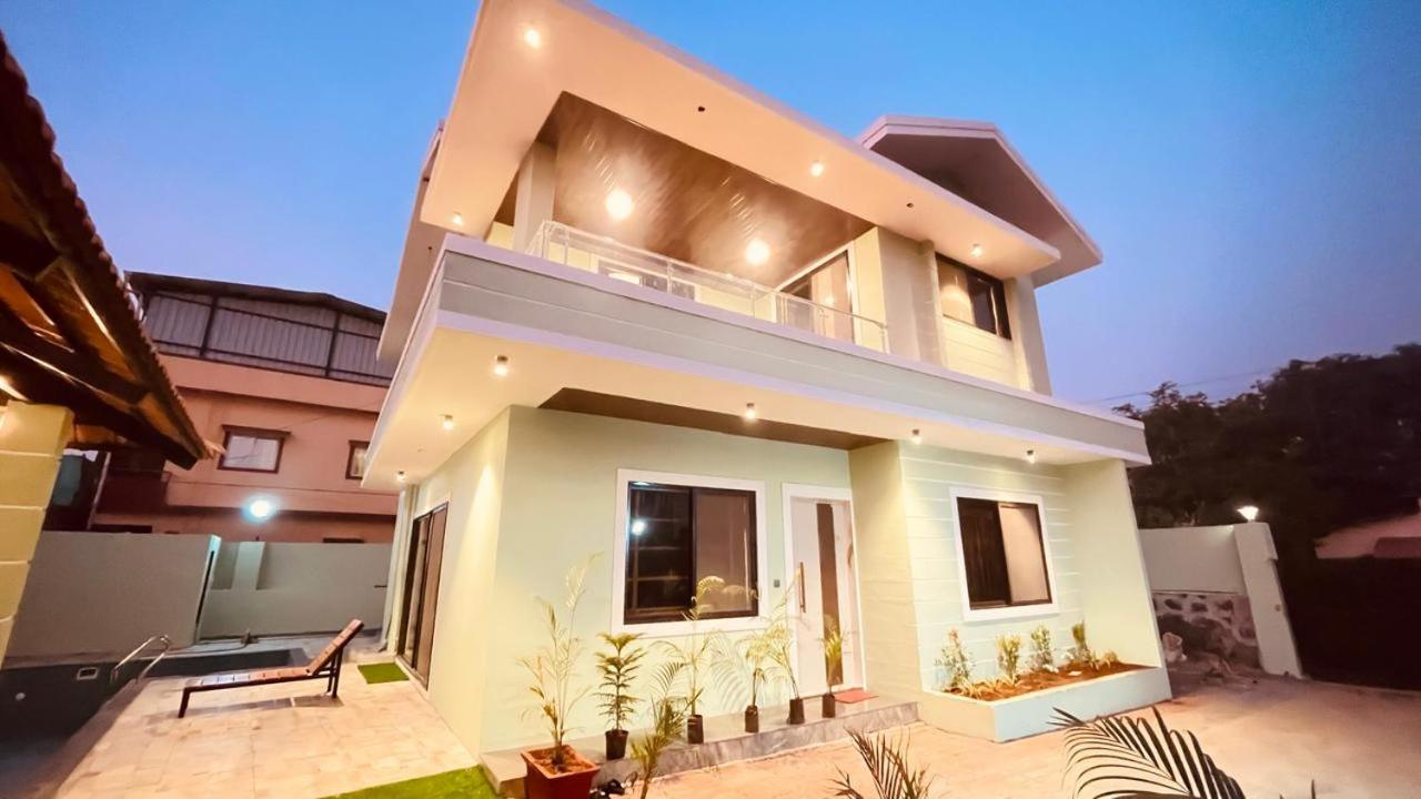 Newly Launched Meadows- 3bhk By 23 *