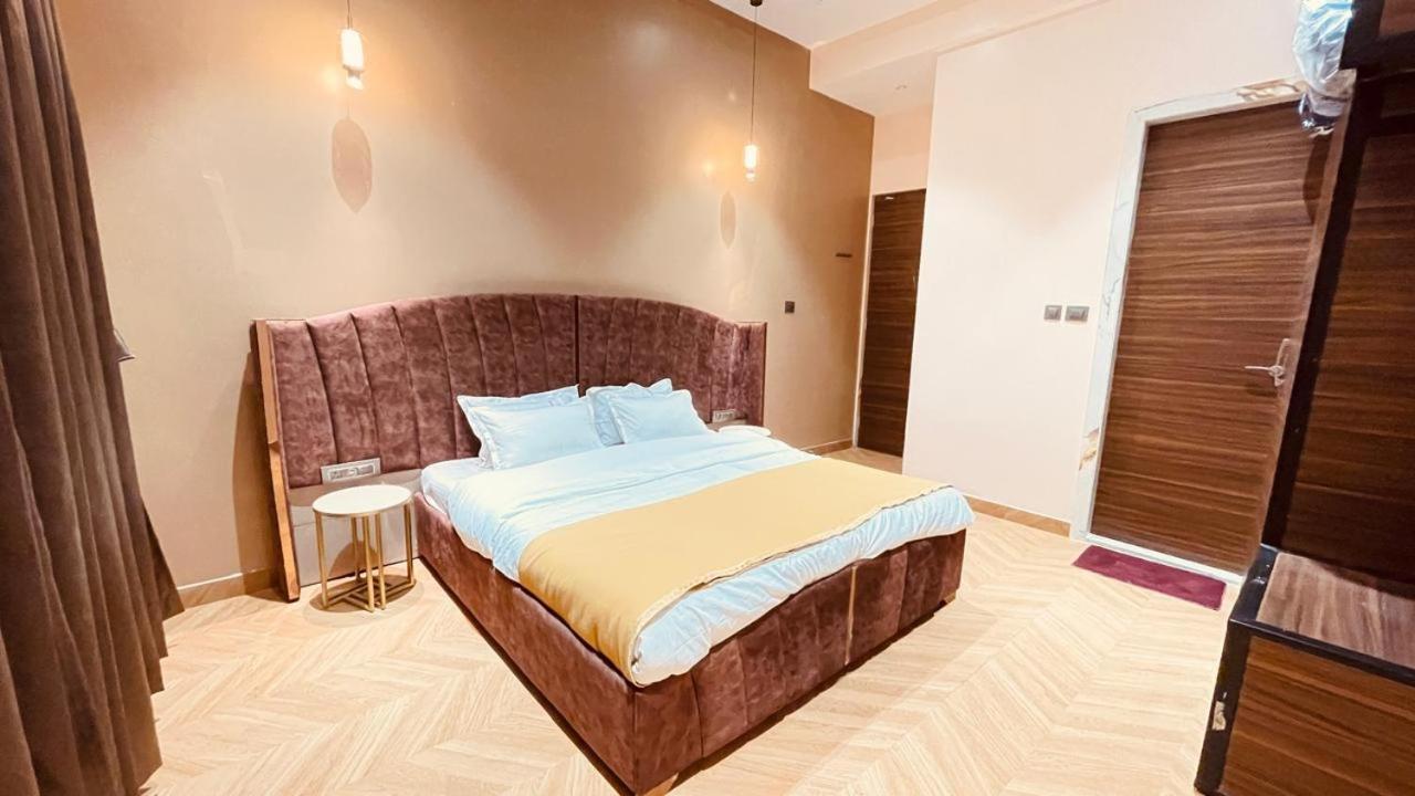 Newly Launched Meadows- 3bhk By 23 * Lonavala
