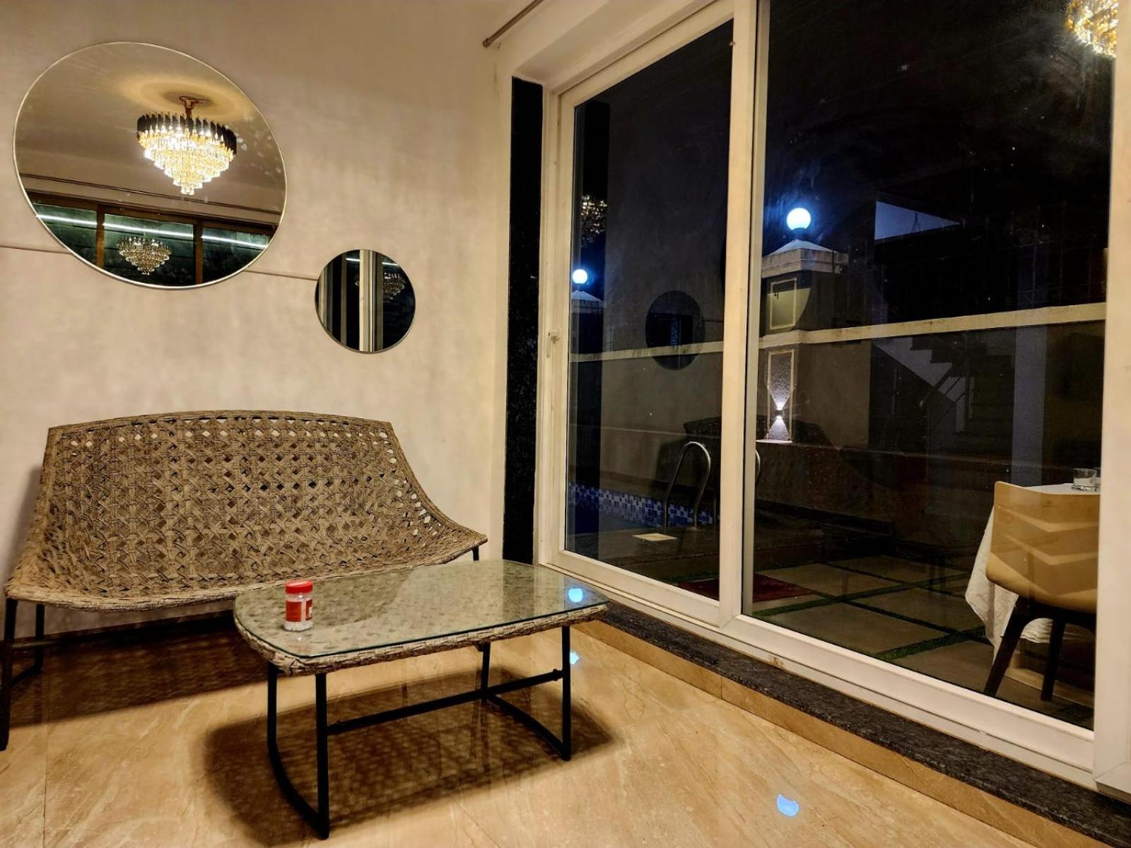 9pm L Snooker Tab L Swimming Pool L Bbq I Ac L 3bhk Villa