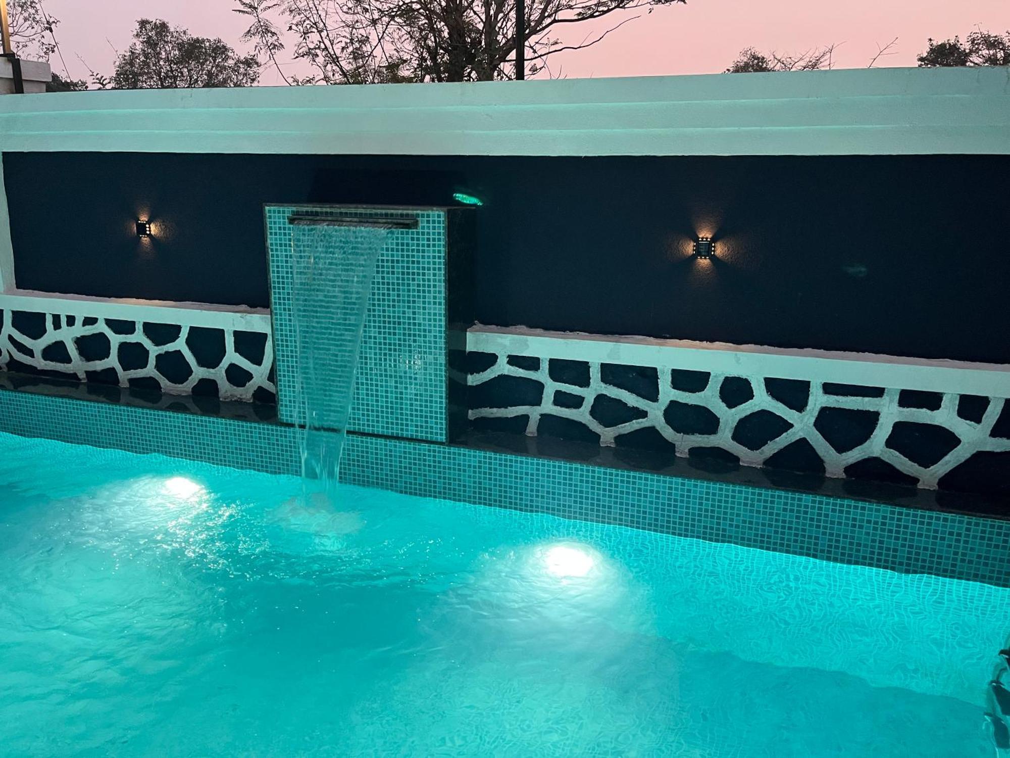 Blue Shark Ll Private Pool Ll Luxurious 4 Bhk Ll