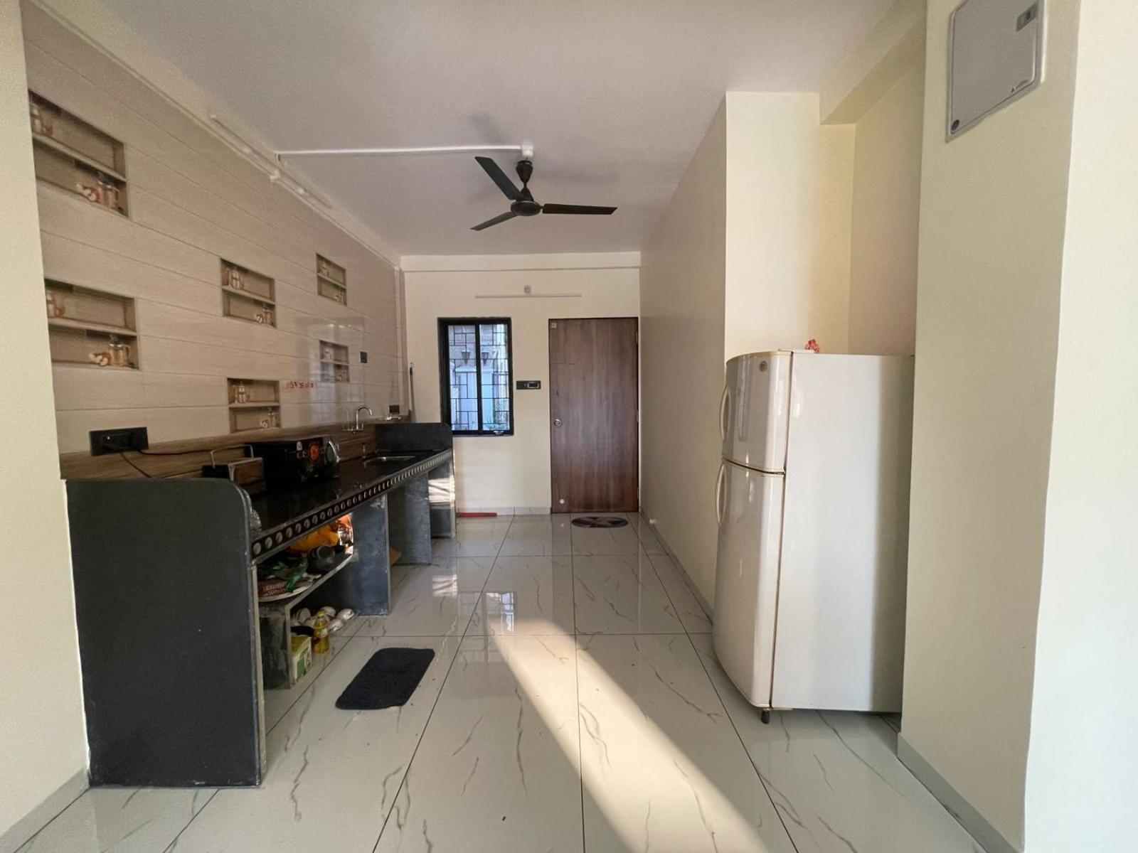 Lavish - 3 Bhk Pool With Lawn Villa *