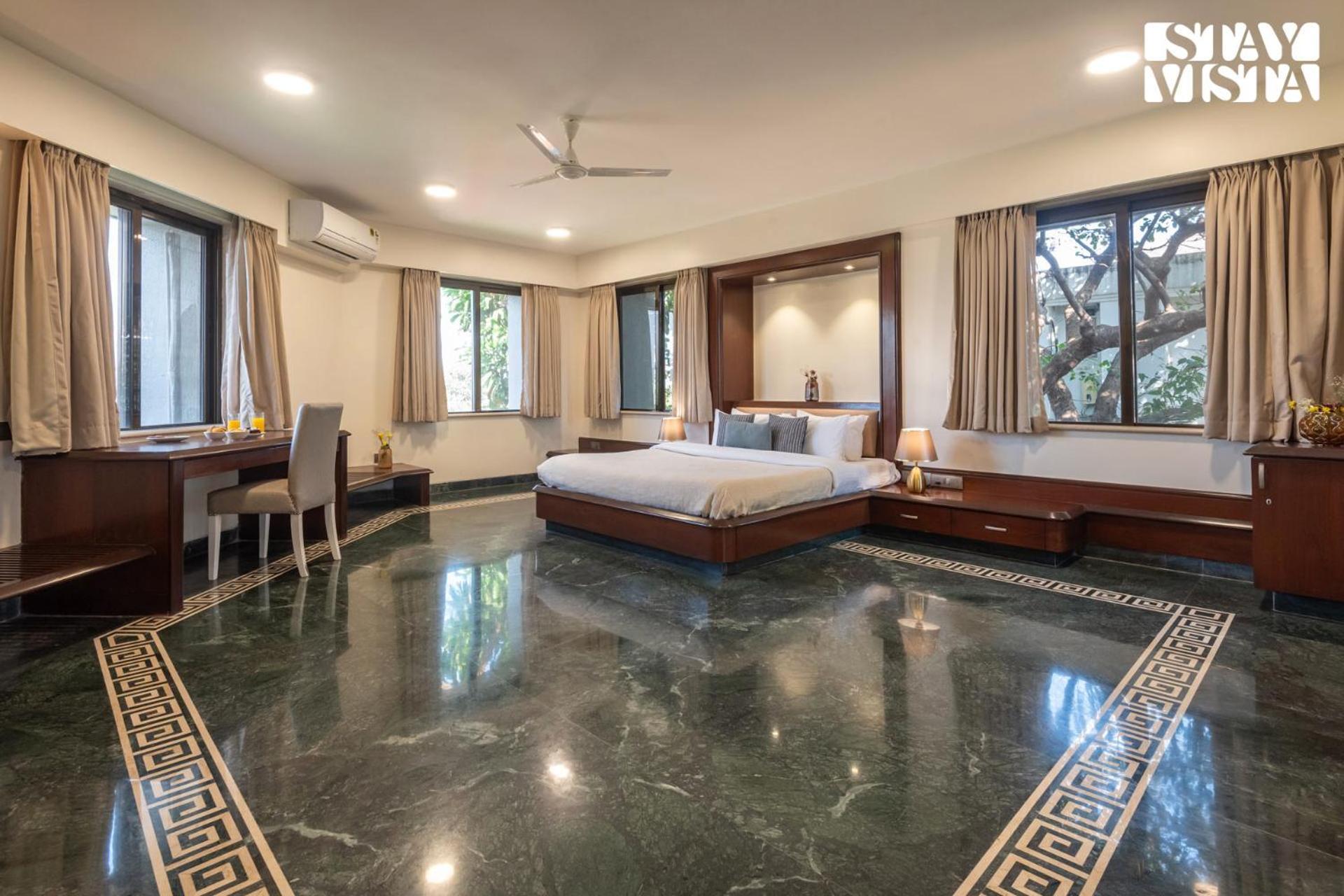 Villa Stayvista At Seraphim Peak With Pool & Views *