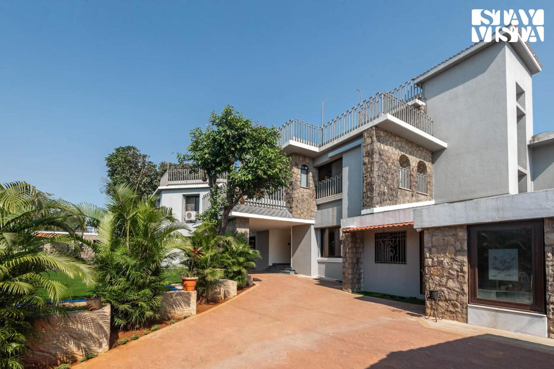 Villa Stayvista At Seraphim Peak With Pool & Views Lonavala