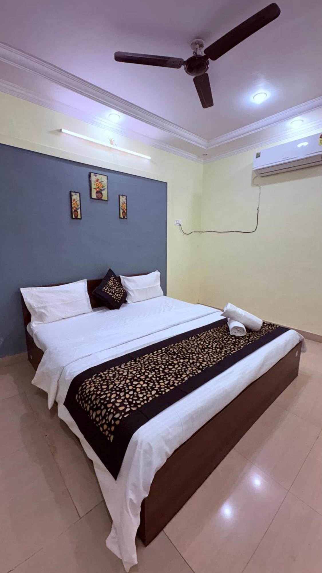 Akush Villa-cozy Vacation Space Bed & Breakfast Lonavala