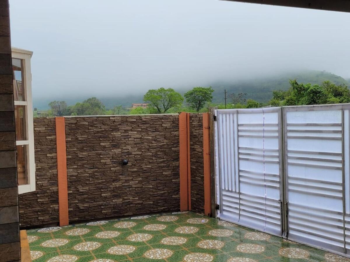 Daksh Enclave Premium Pool By Voye Homes Villa