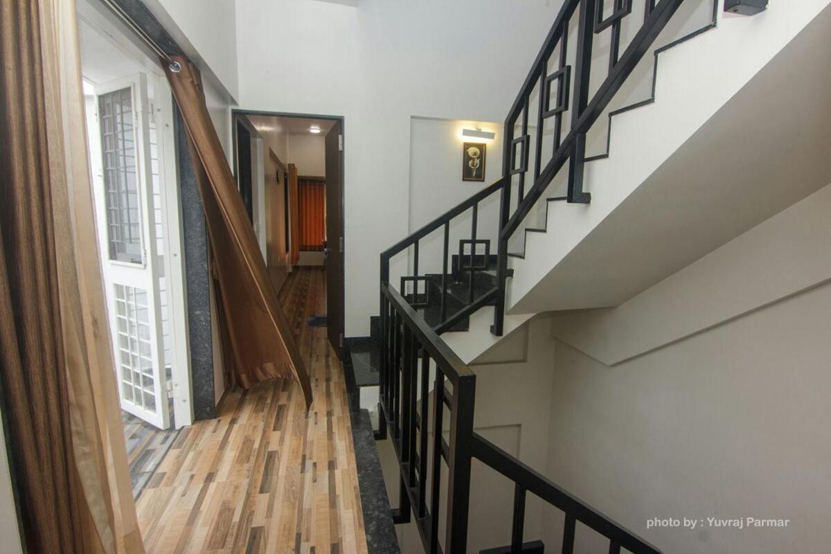 5bhk-bigpool Heaven *