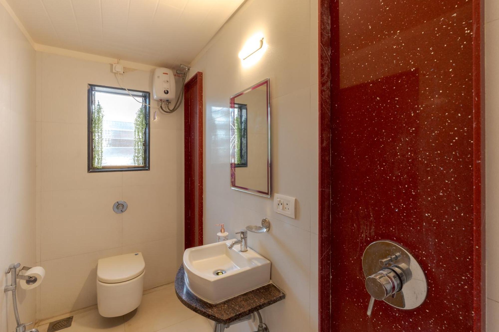 Holiday home Utopia - Luxe 4bhk With Swimming Pool