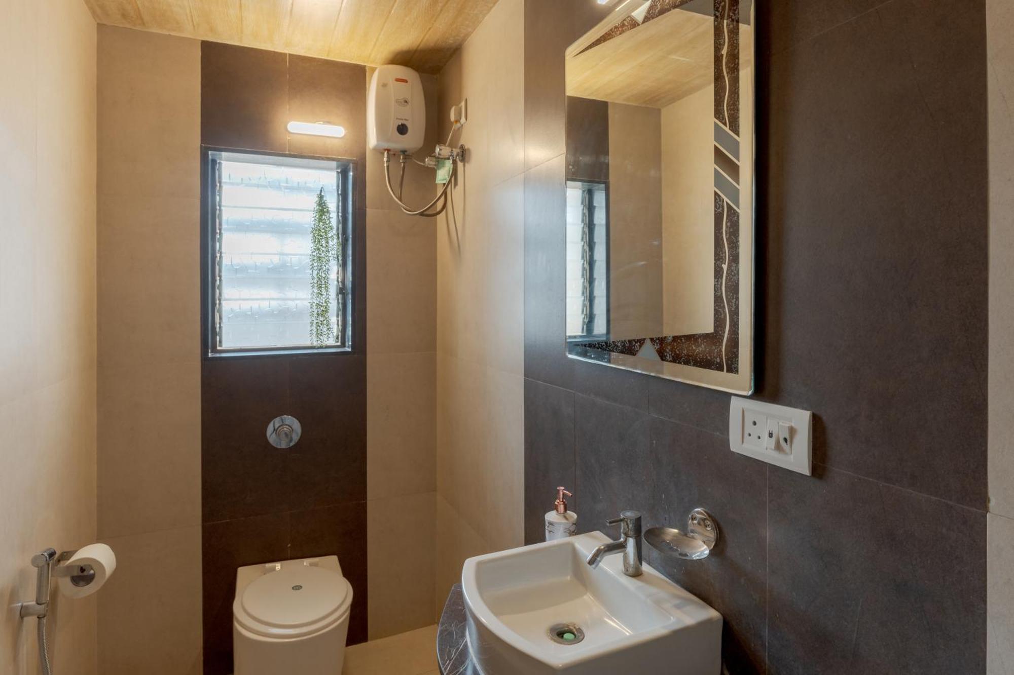 Utopia - Luxe 4bhk With Swimming Pool