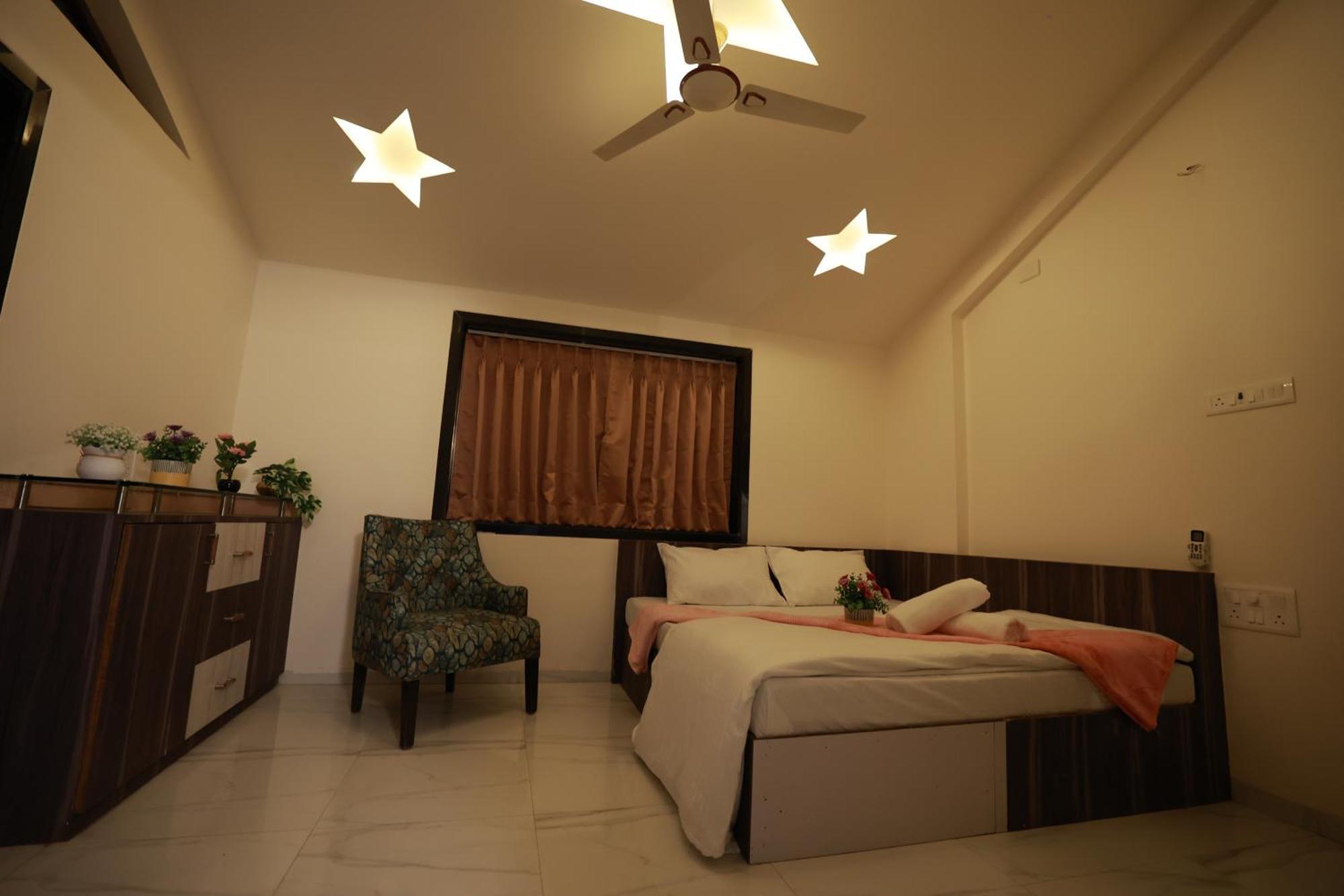 Utopia - Luxe 4bhk With Swimming Pool *