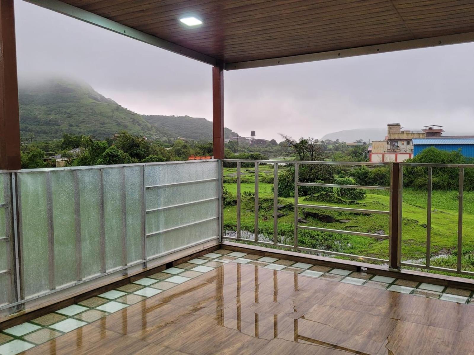 Daksh Enclave Premium Pool By Voye Homes Villa