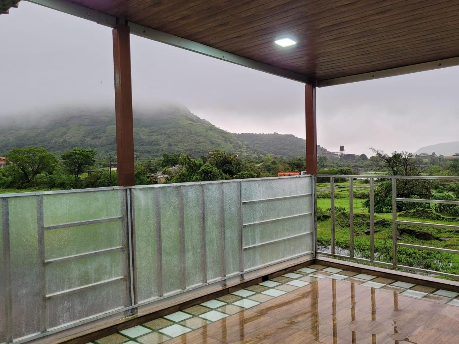Villa Daksh Enclave Premium Pool By Voye Homes