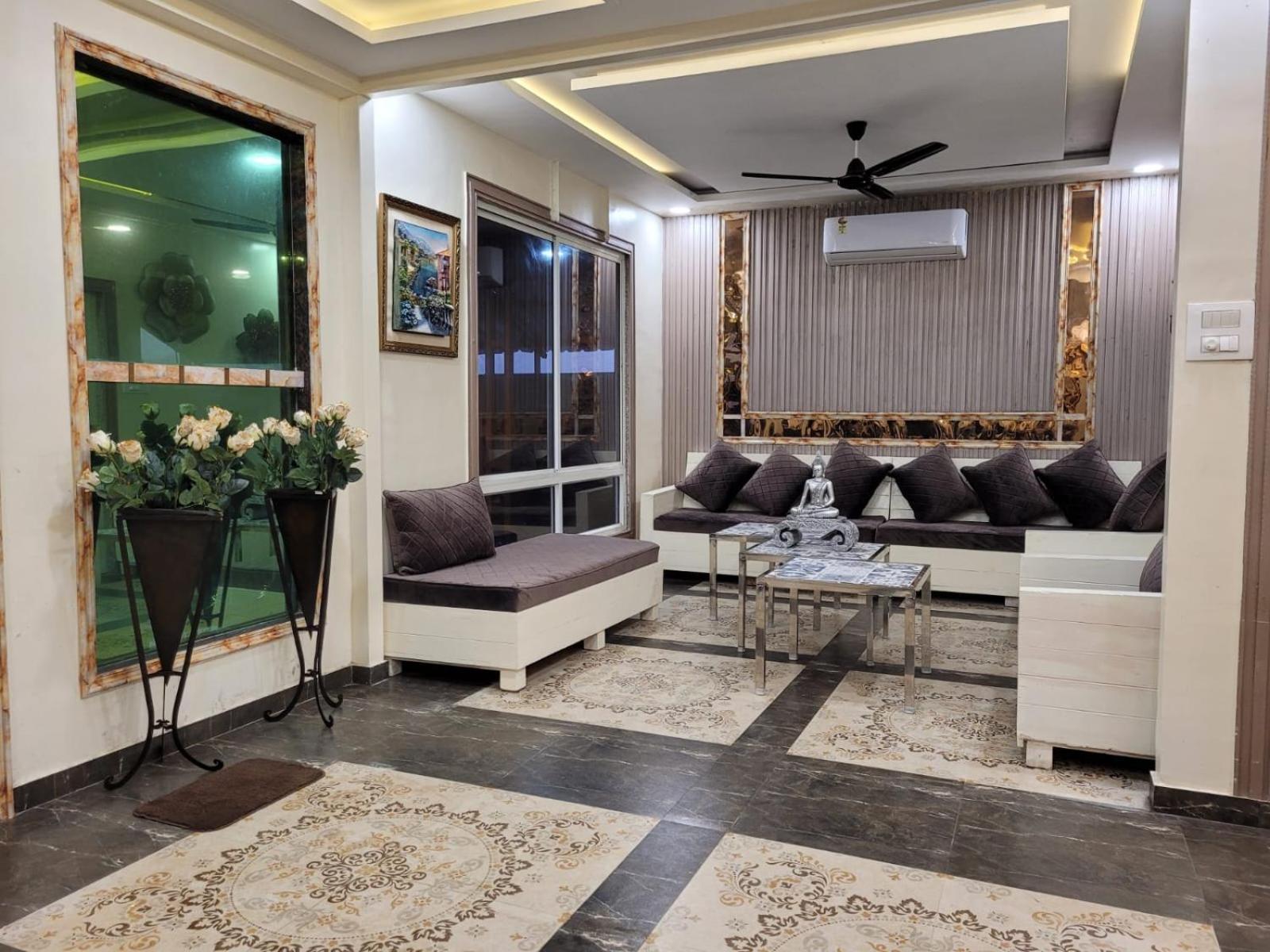 Daksh Enclave Premium Pool By Voye Homes Villa Lonavala