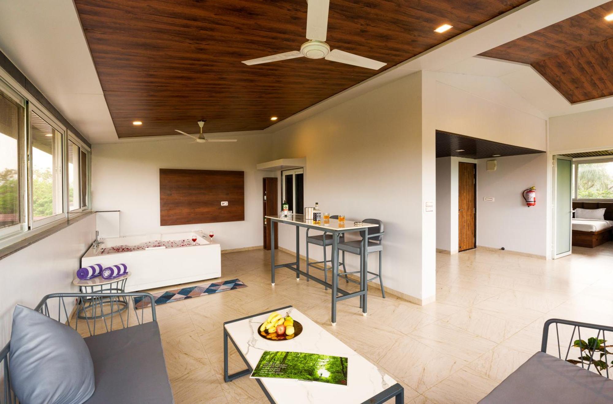 Villa Forest Pool Two 6 Bhk Private Pool *